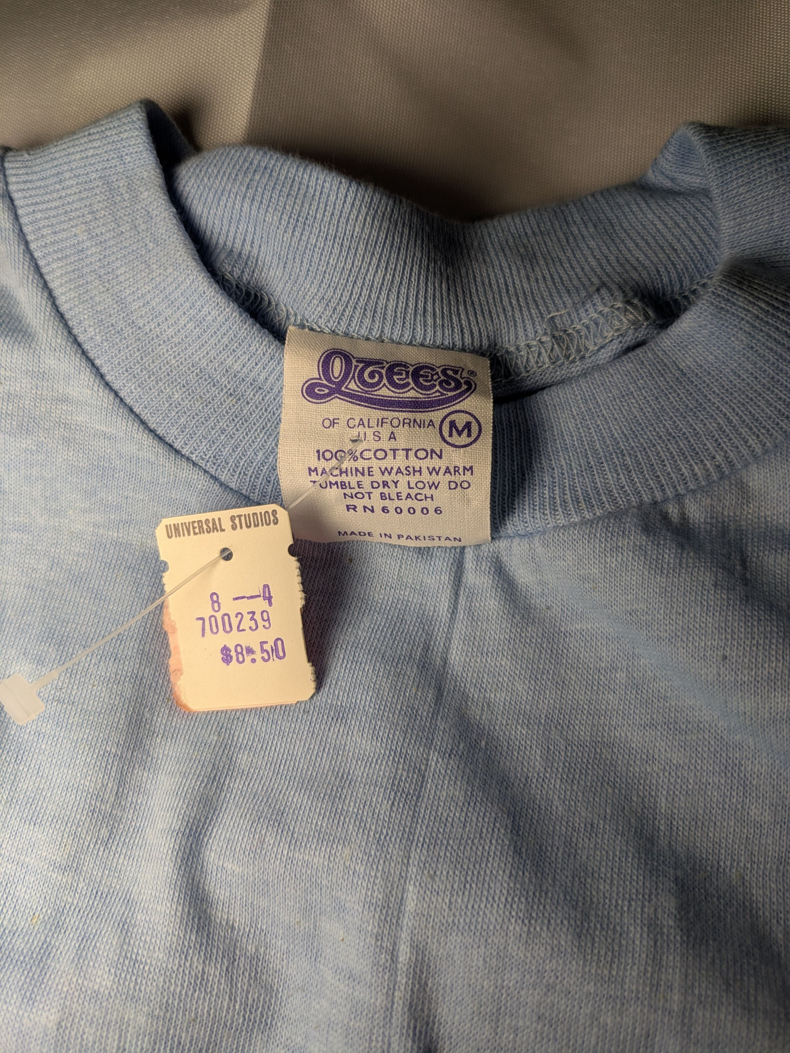 Vintage Vintage '84 universal studios blue t-shirt Size US M / EU 48-50 / 2 - 5 Thumbnail