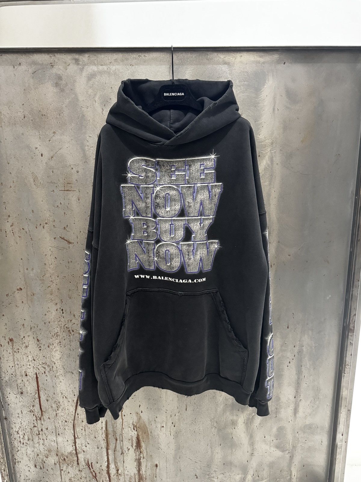 う*ぎ様 balenciaga バレンシアガ　see now buy now f Pre-owned Balenciaga Unreleased 24ss See Now Buy Now Hoodie