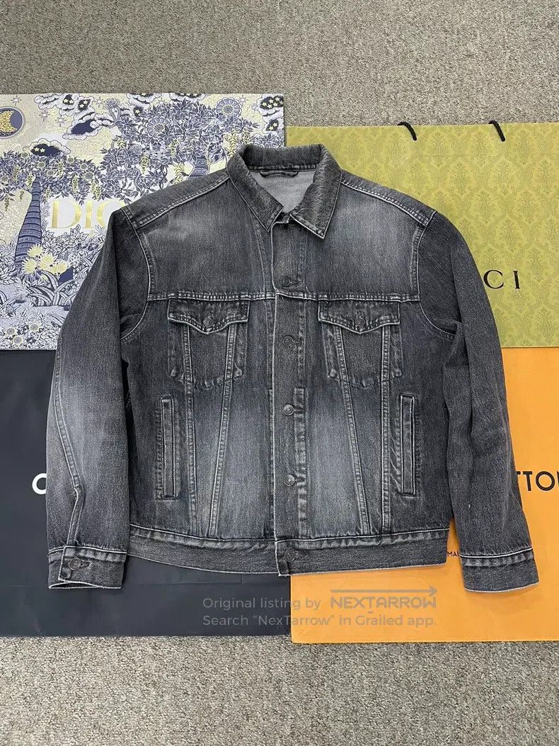 Balenciaga Balenciaga Hubei relief-lettered denim jacket, size 36 Size XS / US 0-2 / IT 36-38 - 1 Thumbnail