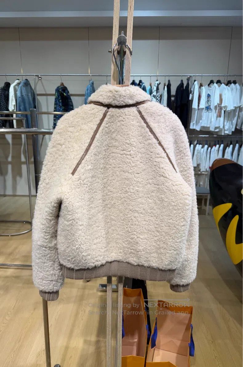 Fendi Fendi Lambswool jacket Size US S / EU 44-46 / 1 - 2 Thumbnail