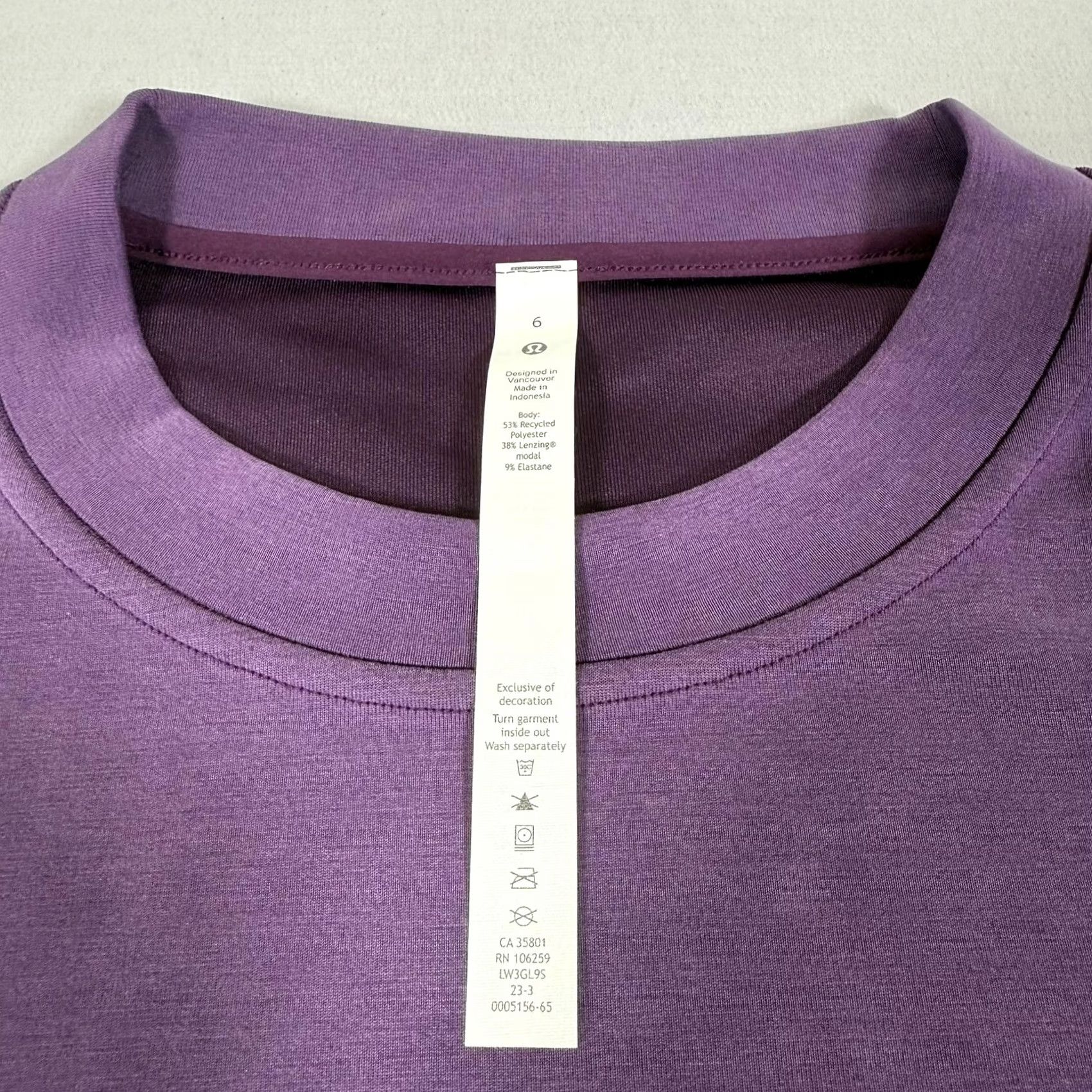 Lululemon Lululemon Sweatshirt Womens 6 Purple Pullover Softstreme Oversize Crop Knit Crew Neck Logo Activewear Regular Size 6 Womens Pilover? Size M / US 6-8 / IT 42-44 - 7 Thumbnail