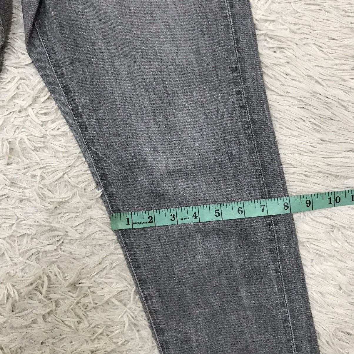 Uniqlo Uniqlo Distressed Slim Tapered Fit Jeans Size 24" / US 00 / IT 34 - 16 Thumbnail
