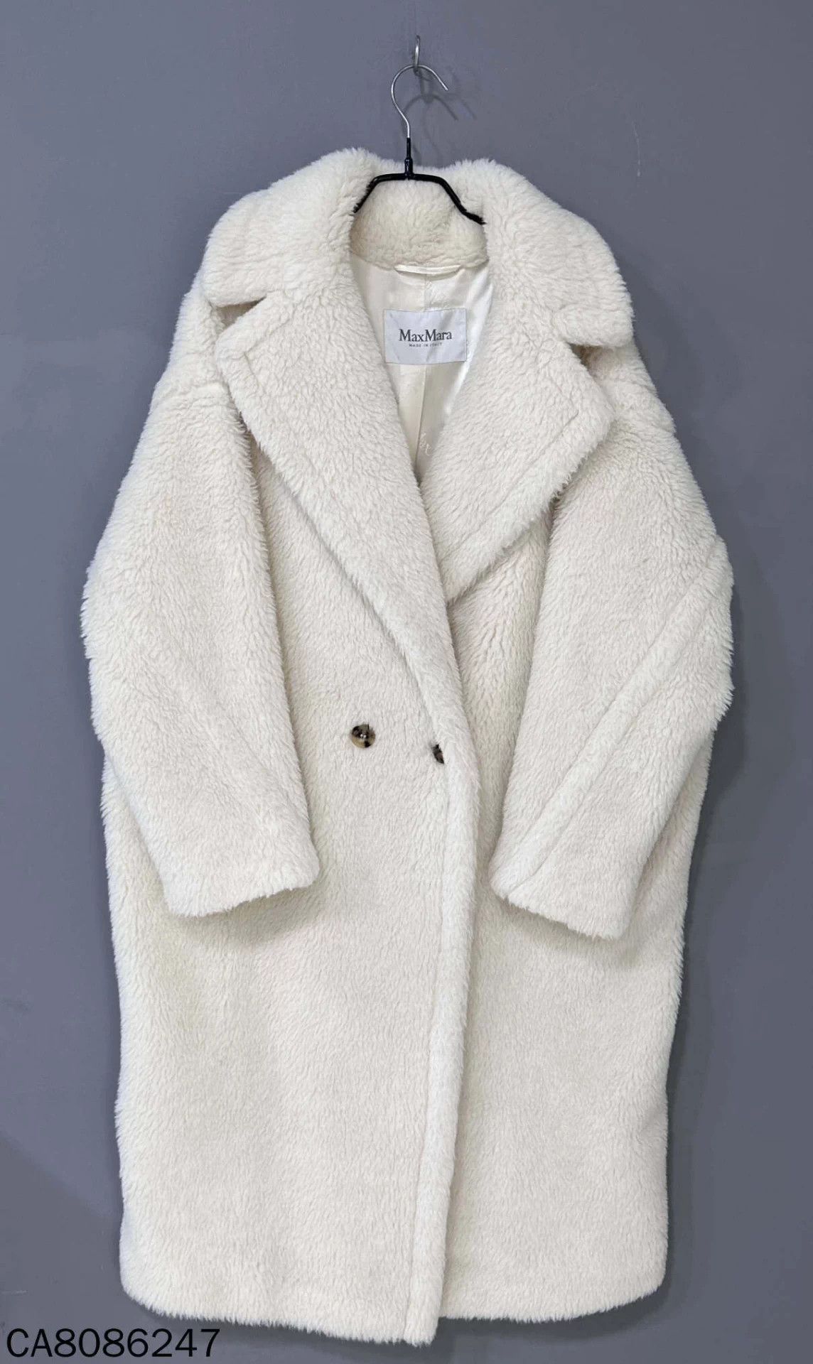 Max Mara MaxMara white teddy coat size S Size S / US 4 / IT 40 - 2 Thumbnail