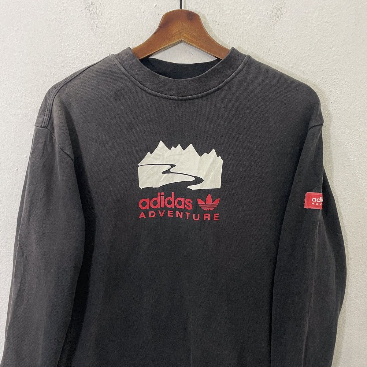 Adidas Vintage Y2k Adidas Faded Sweatshirt Size US M / EU 48-50 / 2 - 4 Thumbnail
