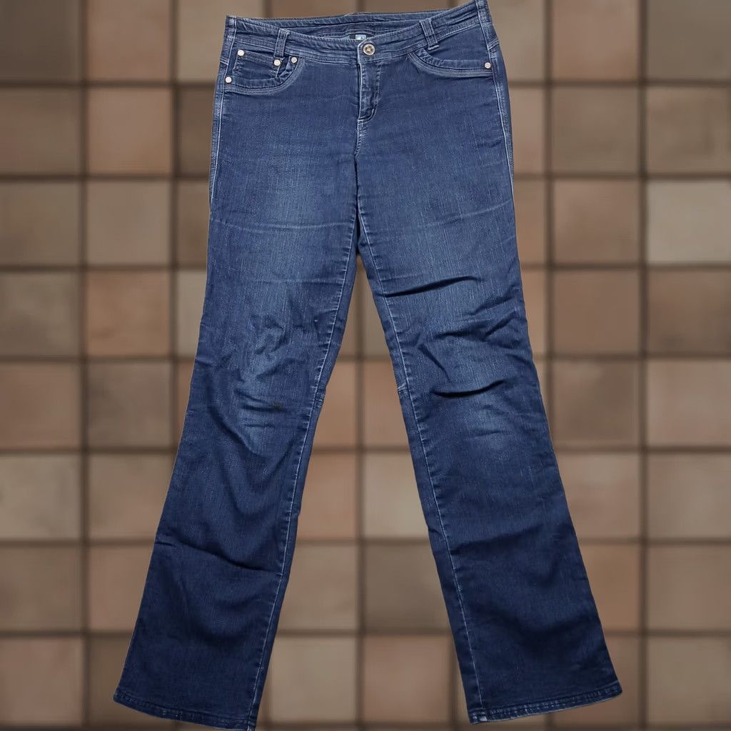 Vintage KÜHL Jeans Women's 8 Regular Dark Wash Stretch Denim Bootcut Outdoor Size 30" / US 8 / IT 44 - 1 Thumbnail