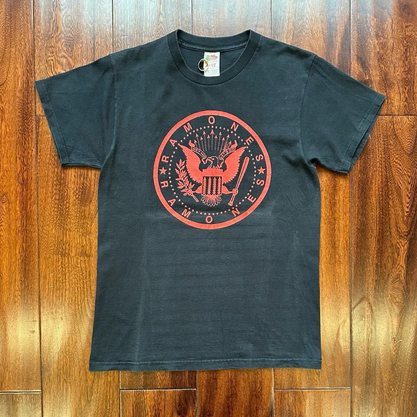 Vintage Ramones Vintage 00s Tee Size US M / EU 48-50 / 2 - 1 Thumbnail