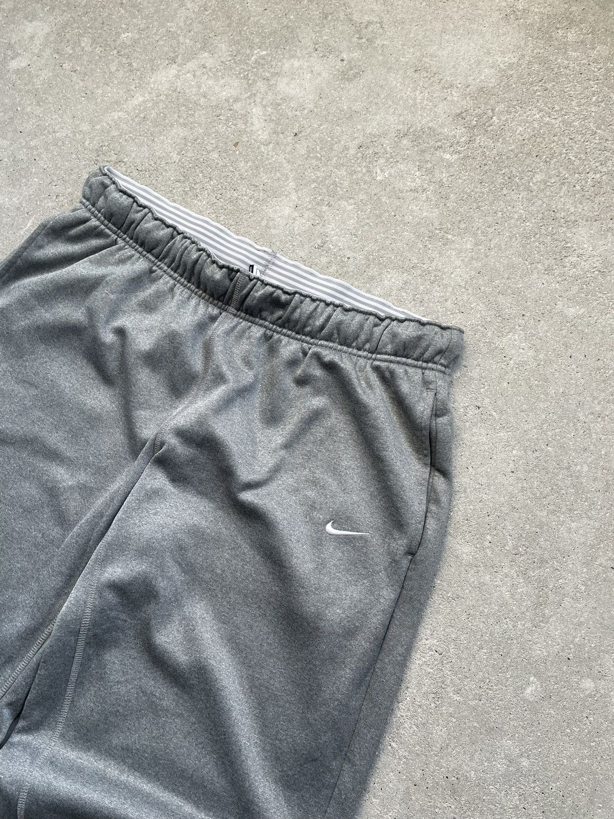 Nike Vintage Nike sweatpants buggy stacked Size US 32 / EU 48 - 5 Thumbnail
