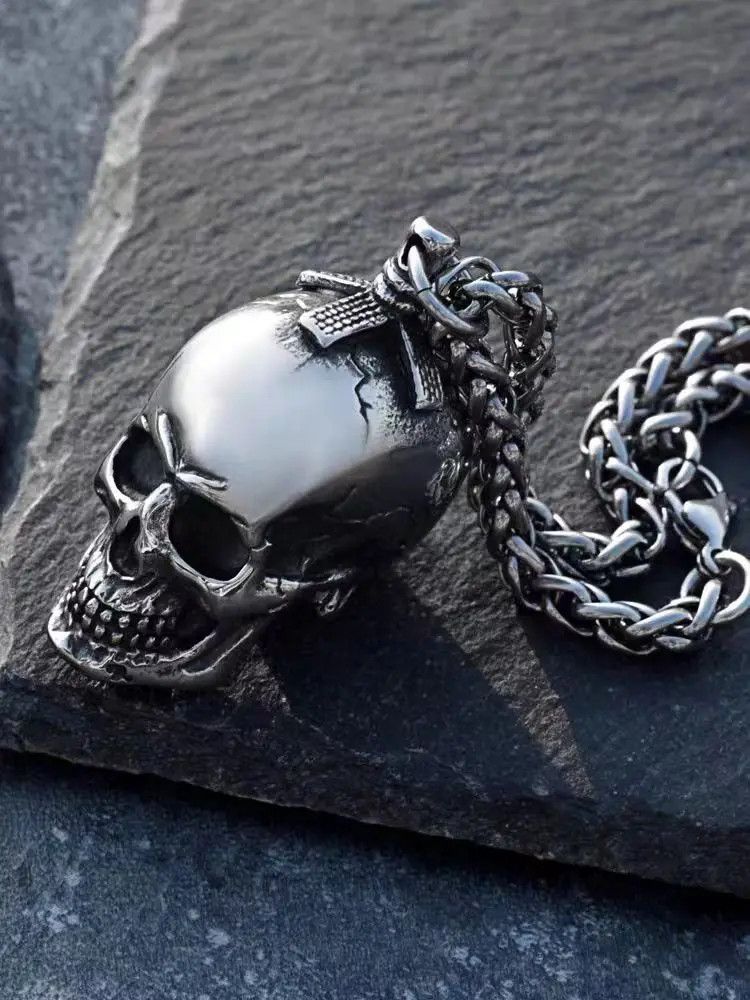 Designer × Vintage Hip Hop Retro Bully Skull Necklace Size ONE SIZE - 1 Thumbnail