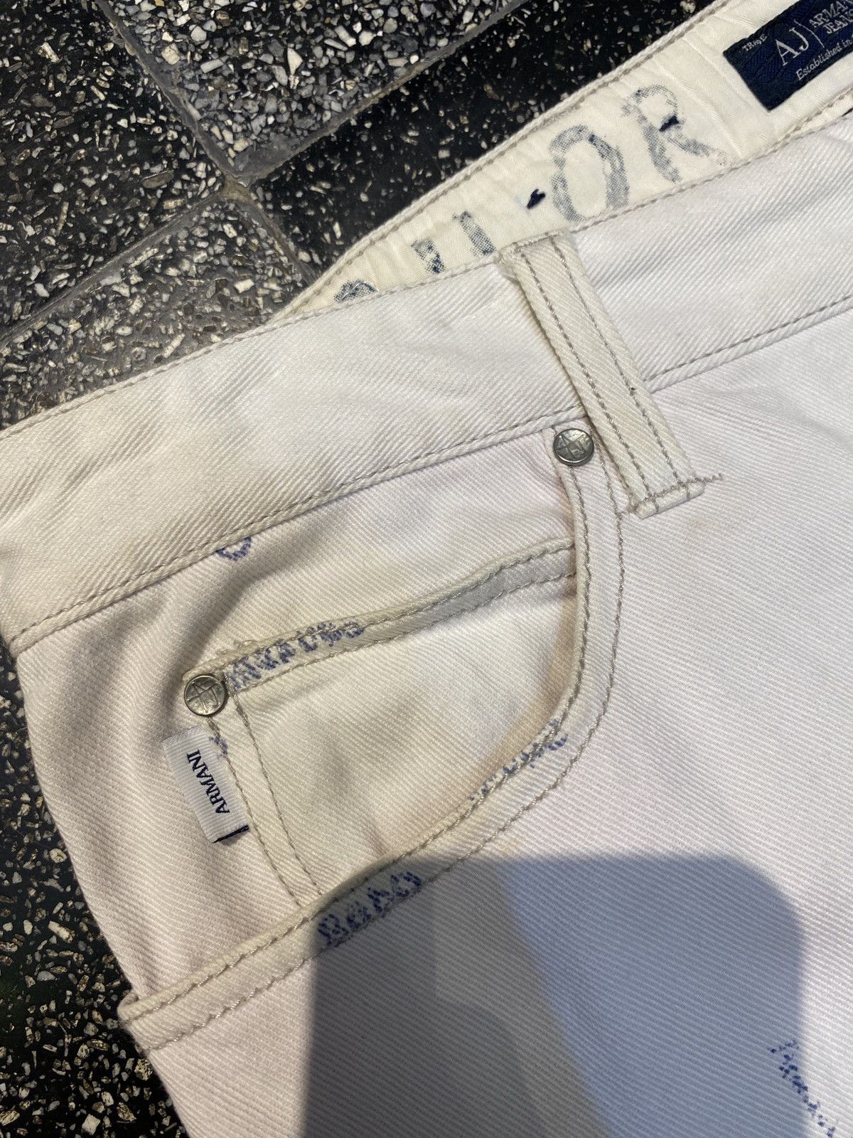 Armani Exchange Armani Exchange Denim White Pattern Crew! Size US 34 / EU 50 - 6 Thumbnail