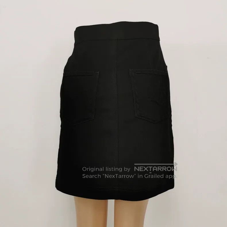 Fendi Fendi Cotton solid half skirt Size 25" / US 0 / IT 36 - 2 Thumbnail