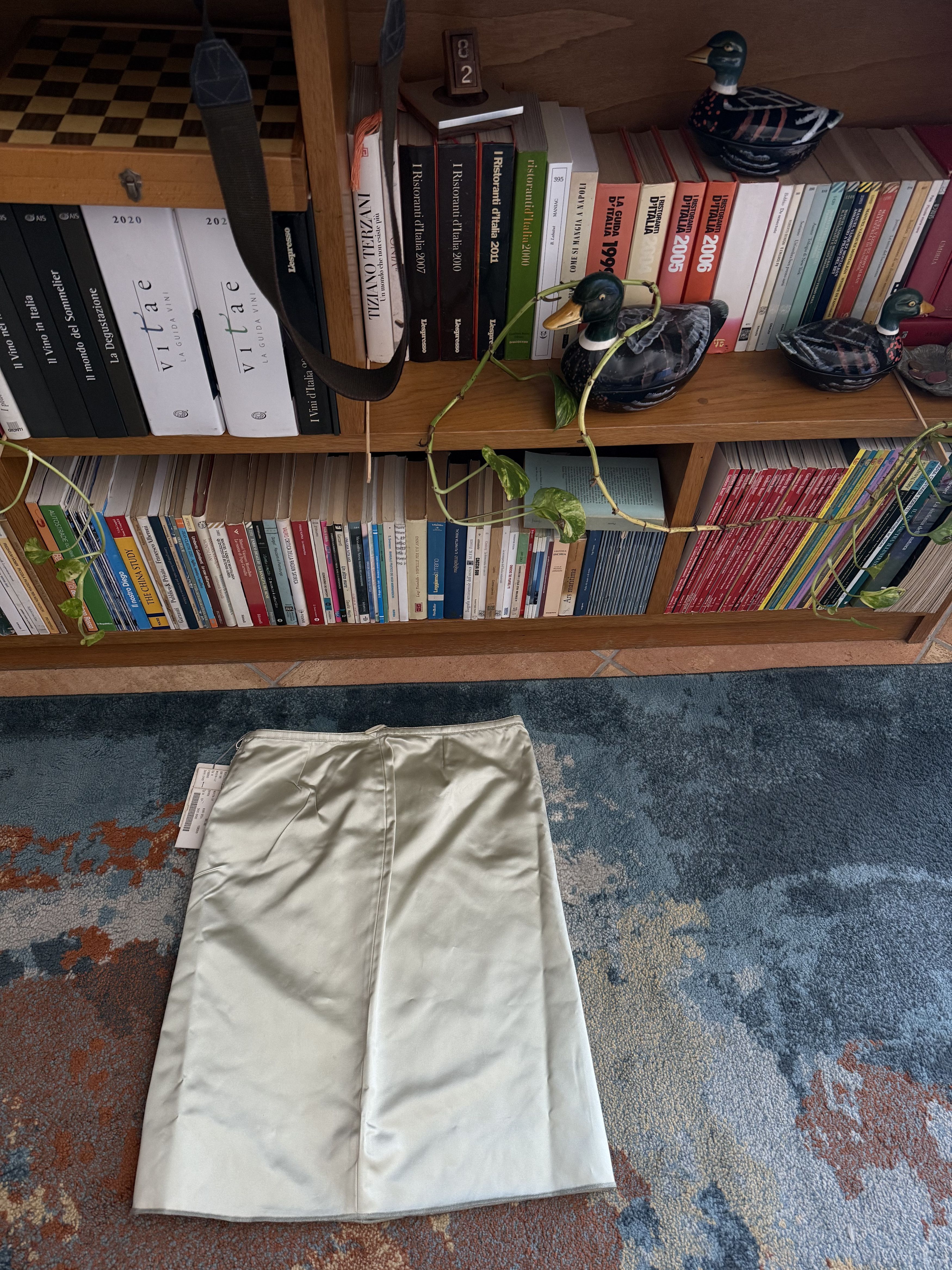 Miu Miu Miu Miu y2k Silk Skirt Size 30" / US 8 / IT 44 - 6 Thumbnail