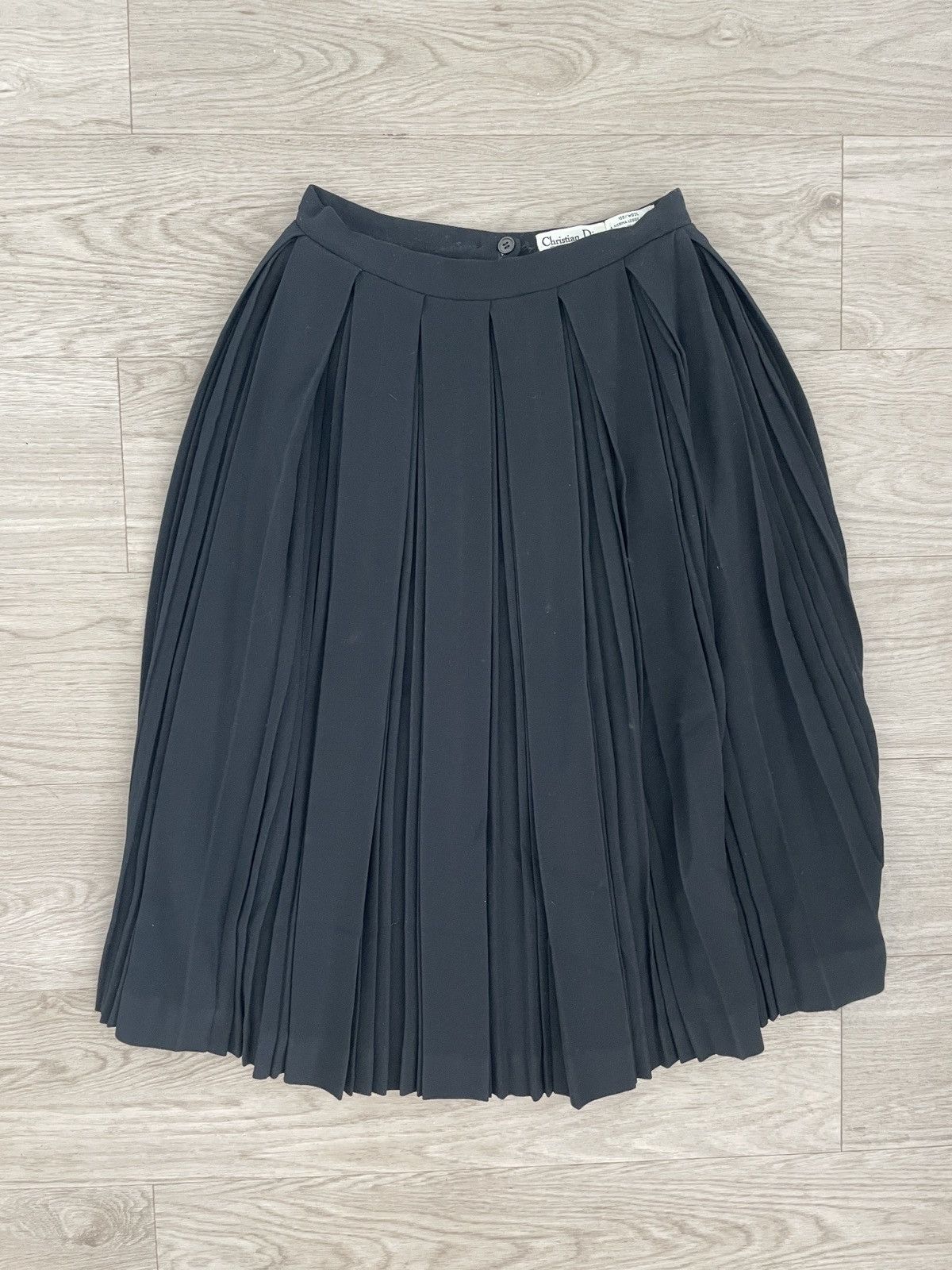 Dior Pleated skirt Size 32" / US 10 / IT 46 - 1 Thumbnail