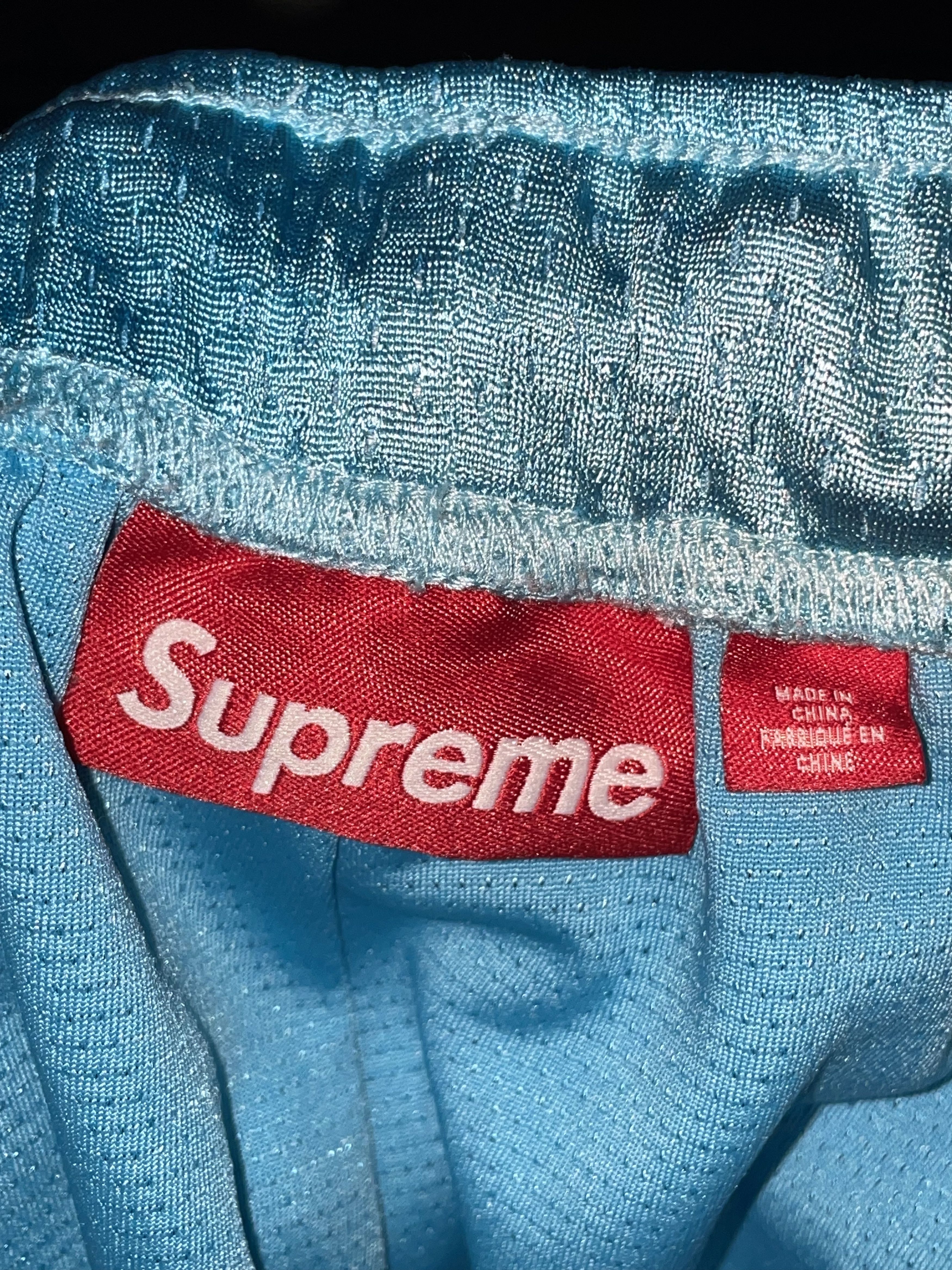 Supreme Supreme Small Box Baggy Mesh Short Cyan SS25 size XXL VNDS Size US 42 / EU 58 - 4 Thumbnail