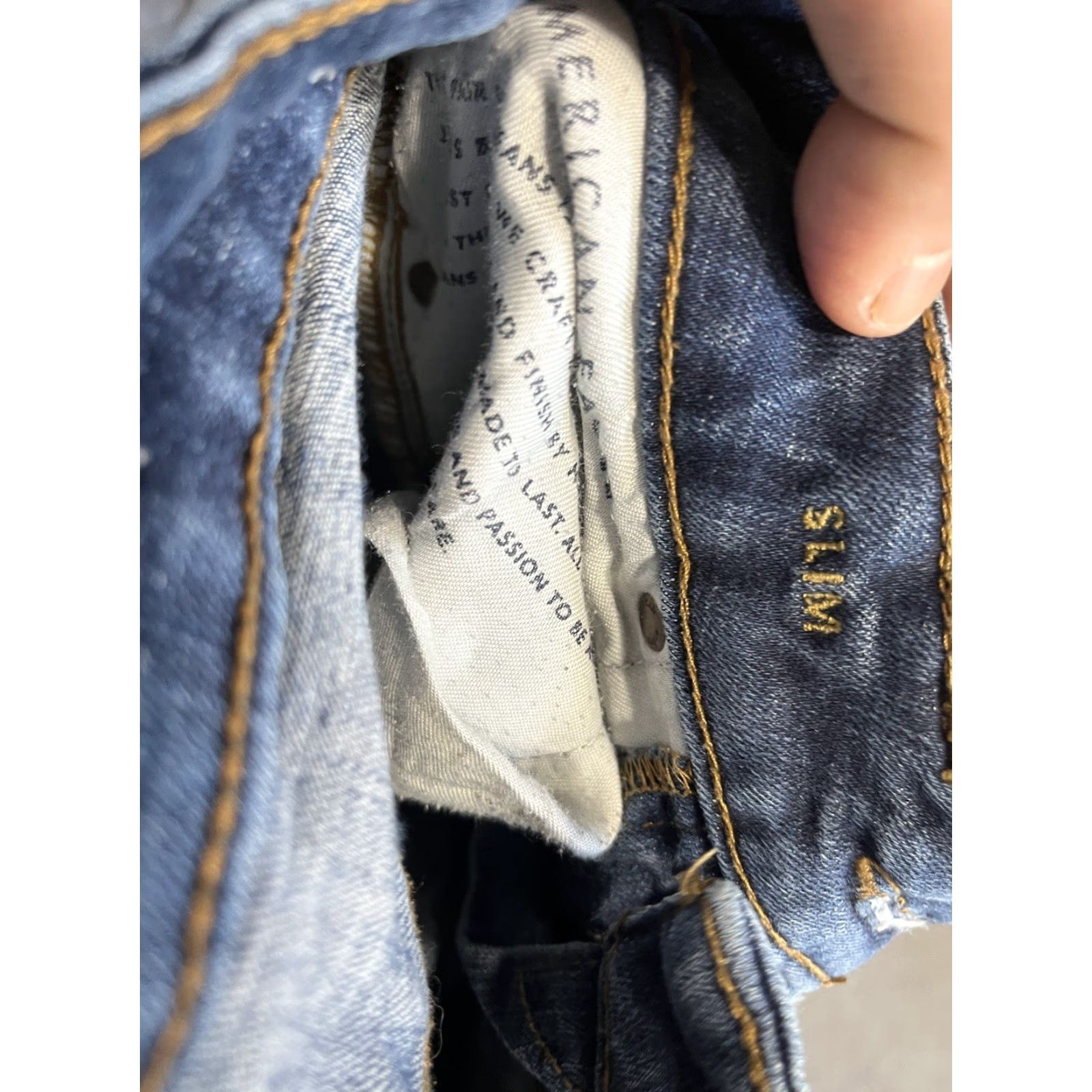 American Eagle Outfitters American Eagle Outfitters Jeans Mens Slim 38 Blue Distressed Denim 5-Pocket Straight Inseam 32 Cotton Blend Elastodiene Polyester Blend Shirt? Size US 38 / EU 54 - 4 Thumbnail
