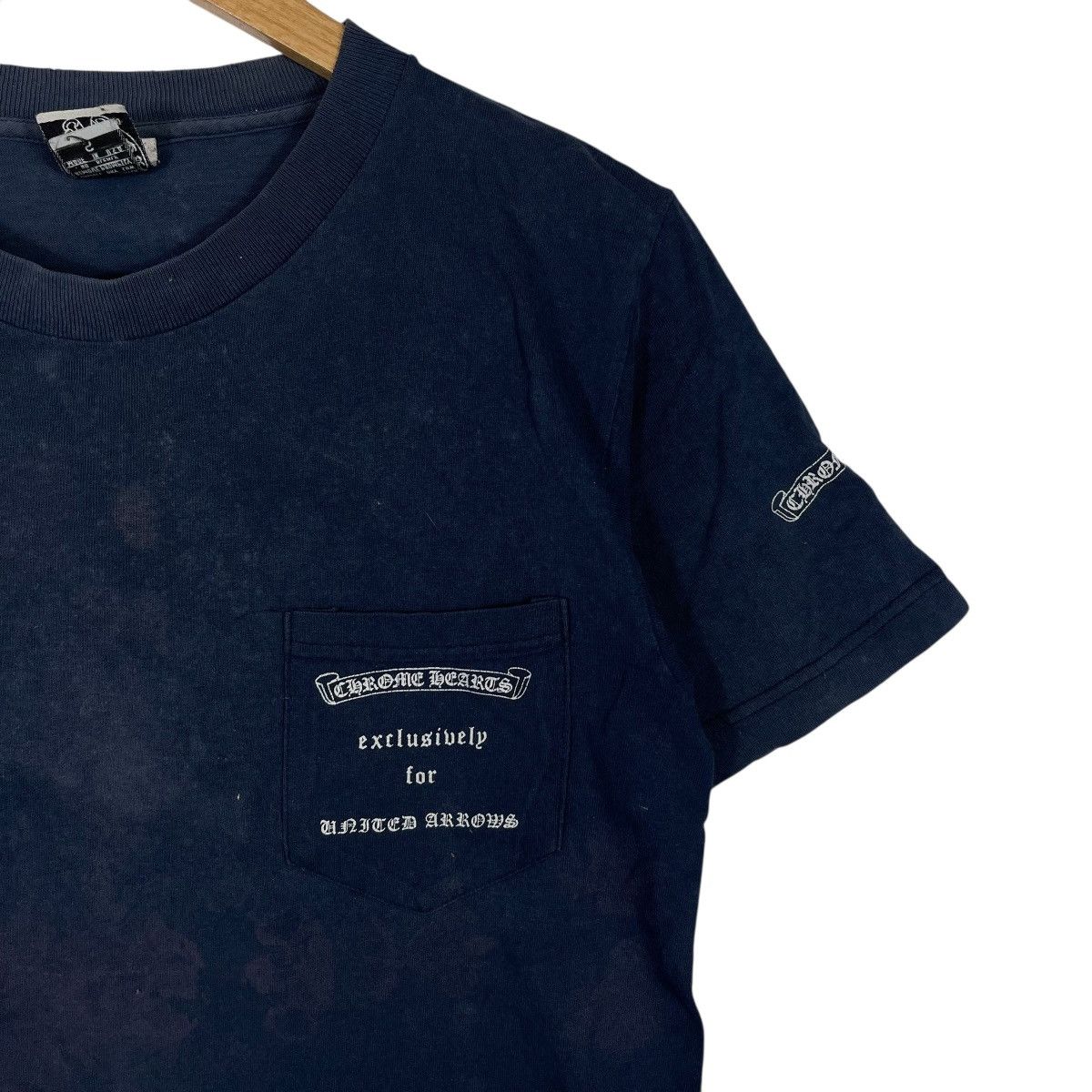 Chrome Hearts Chrome Hearts×United Arrows Pocket T-Shirt Dagger Back Print Size US S / EU 44-46 / 1 - 5 Thumbnail