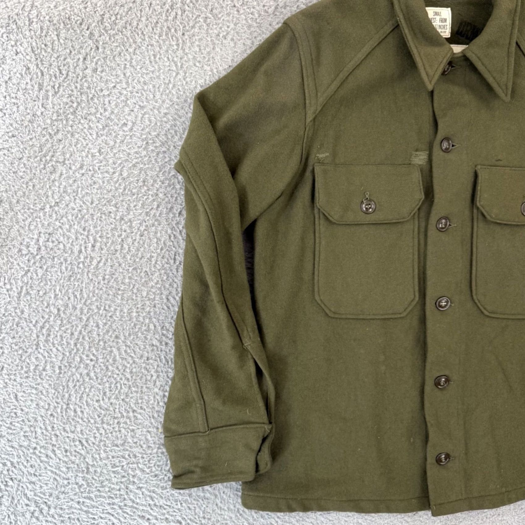 Olive VINTAGE OG 108 Field Shirt Mens Small Wool Button Up Army Olive Green Military Army Men Shirt Size US S / EU 44-46 / 1 - 4 Thumbnail