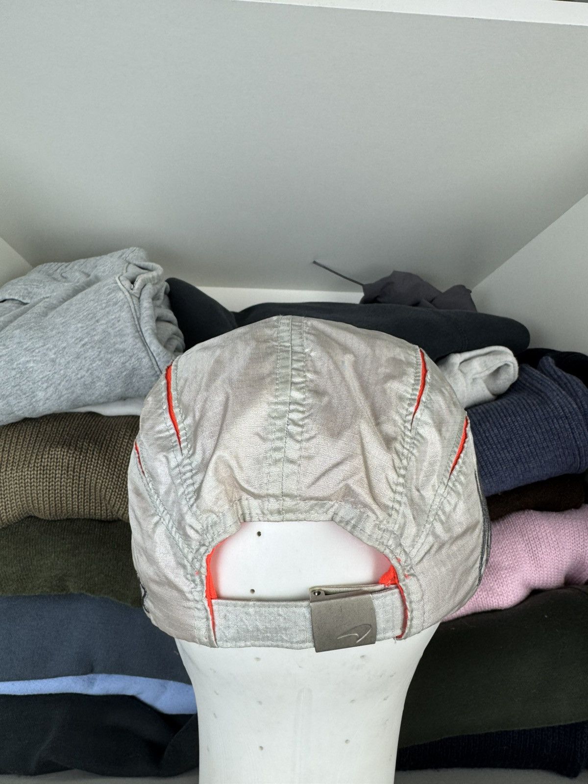 Mercedes-Benz Vintage Vodafone McLaren Mercedes F1 Team Cap Size ONE SIZE - 15 Thumbnail