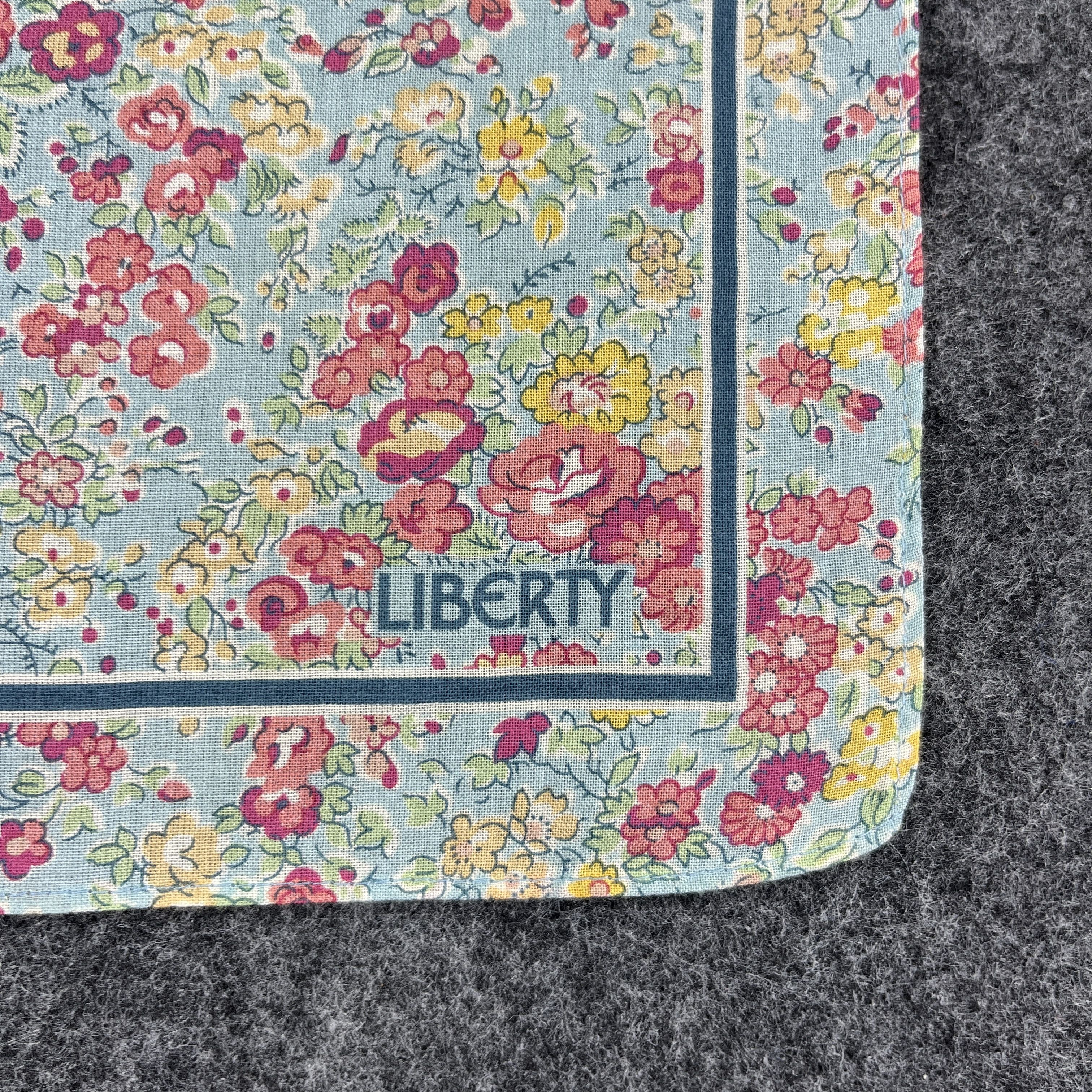Liberty Liberty Floral Handkerchief / Bandana / Neckerchief B164 Size ONE SIZE - 3 Thumbnail