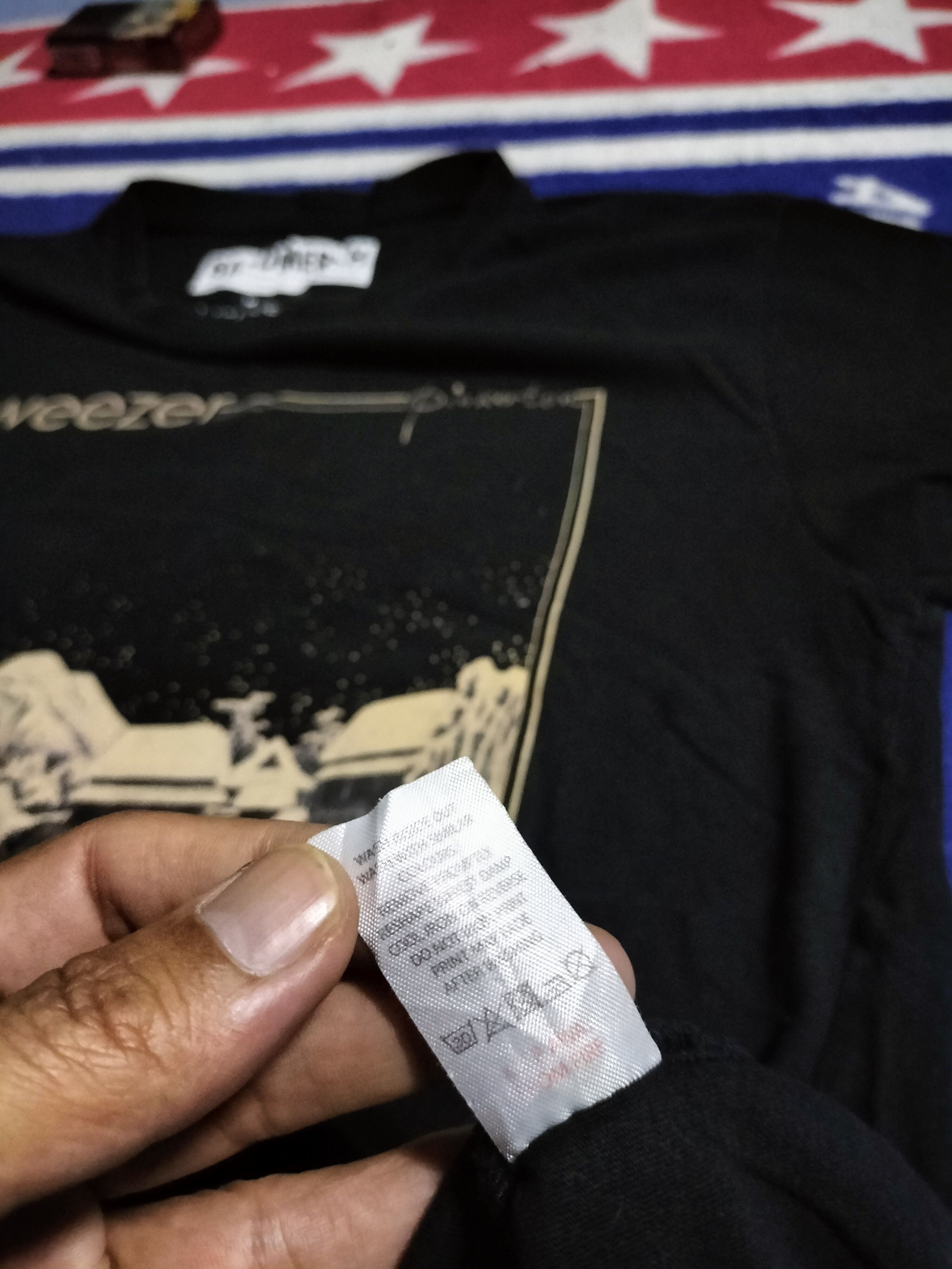 Band Tees Weezer Pickles album bandtees band merchandise Size US M / EU 48-50 / 2 - 4 Thumbnail