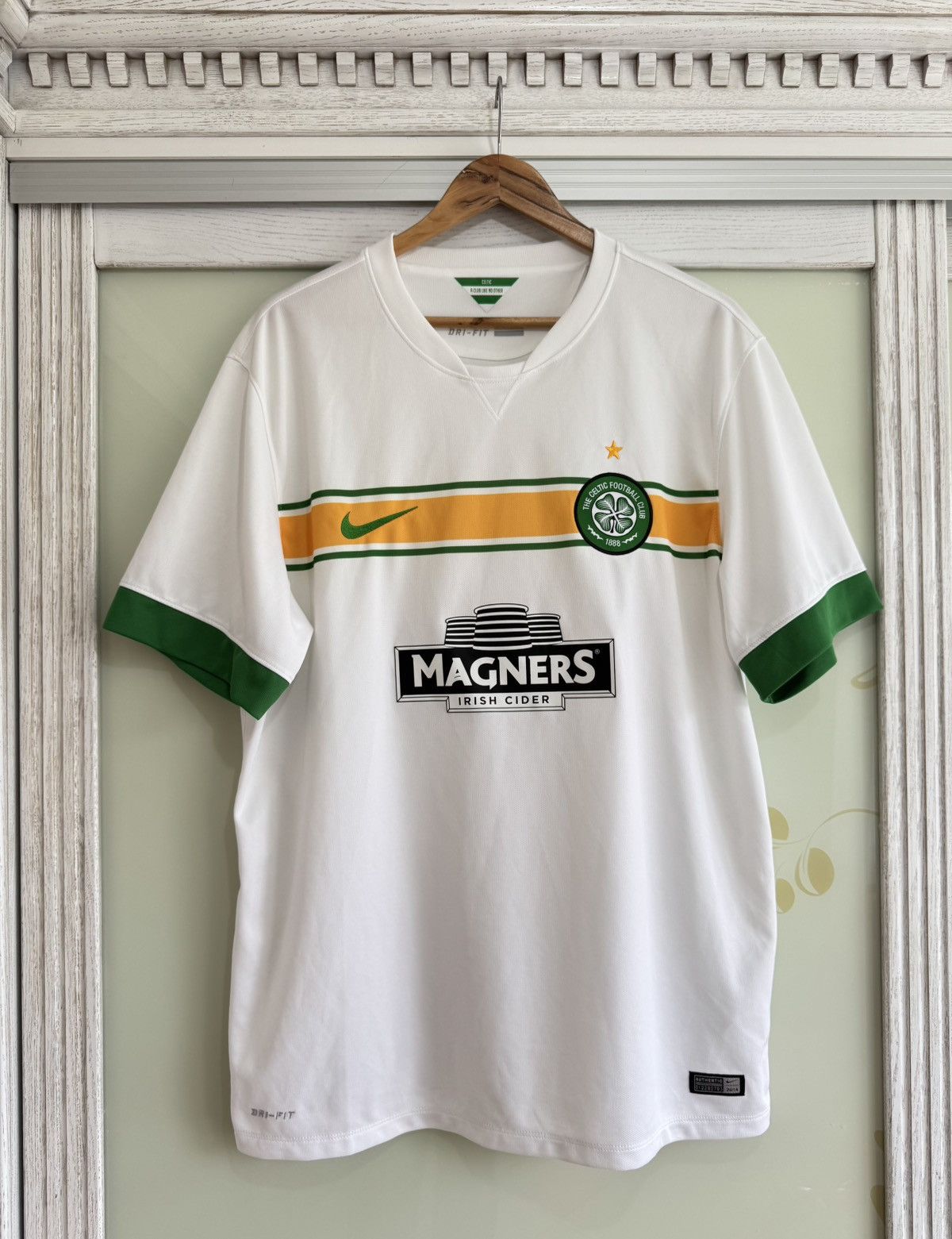 Nike Celtic 2014-2015 Third Soccer Jersey Football Kit Shirt Size US XL / EU 56 / 4 - 1 Thumbnail