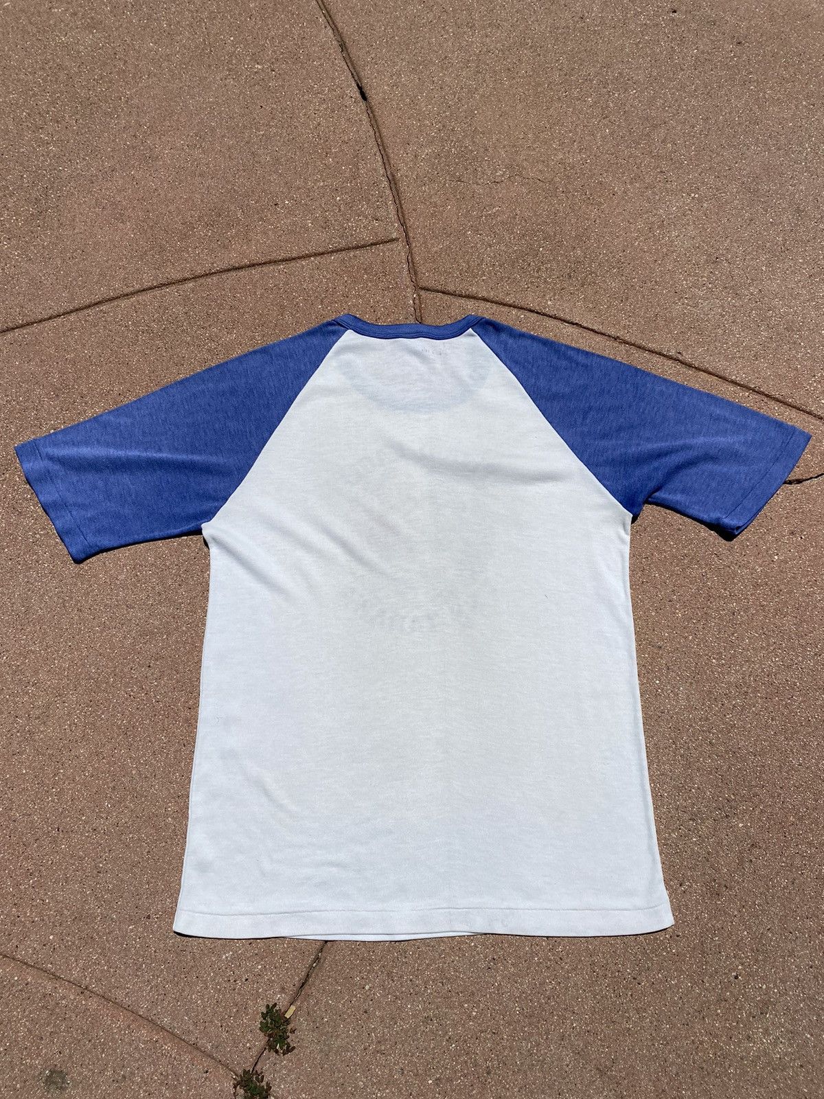 Vintage VINTAGE USS Tarawa Henley T-Shirt Size US M / EU 48-50 / 2 - 3 Thumbnail