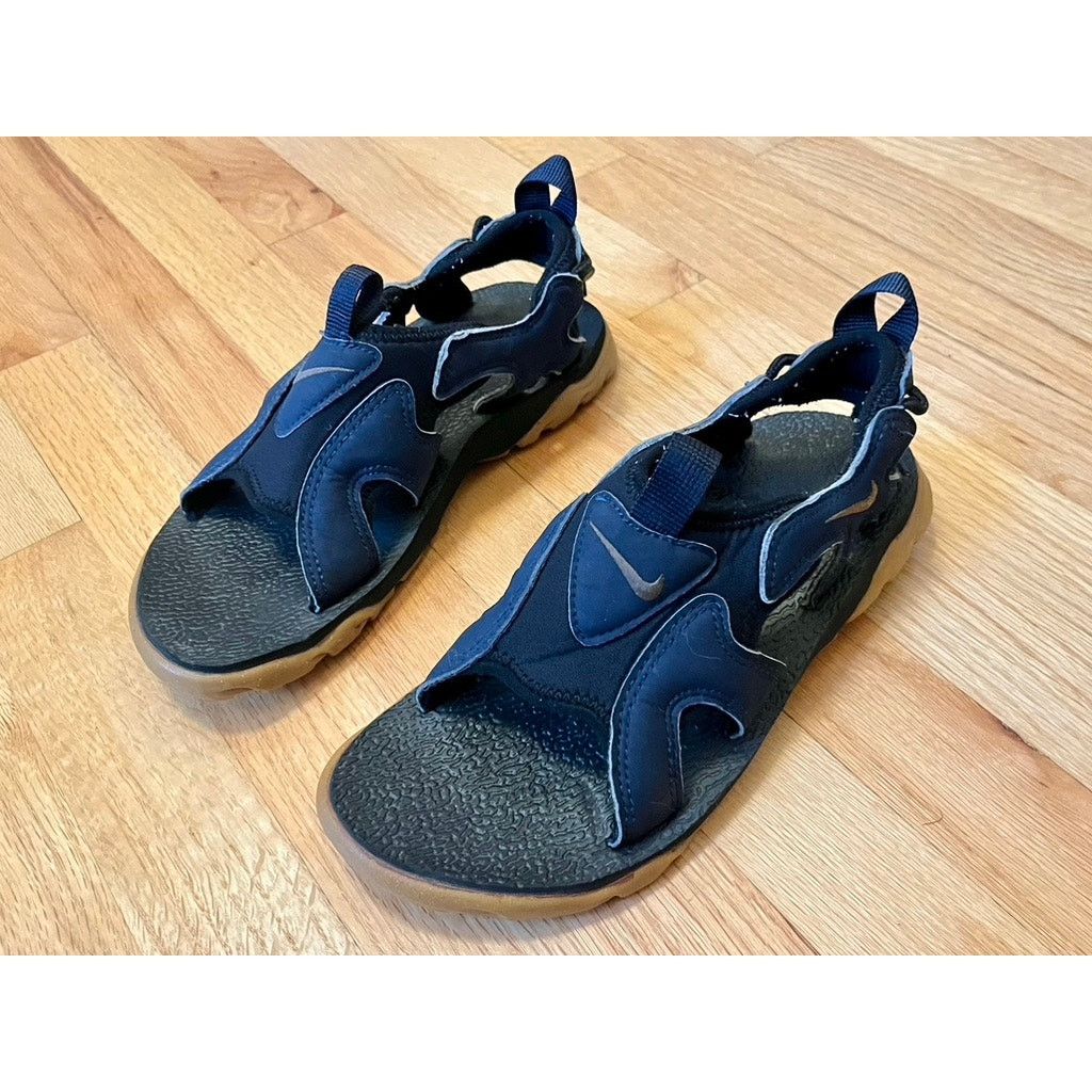Nike ACG Vintage 90's Nike ACG Air Deshutz Mens Sandal Gum Sole Size US 9 / EU 42 - 1 Thumbnail