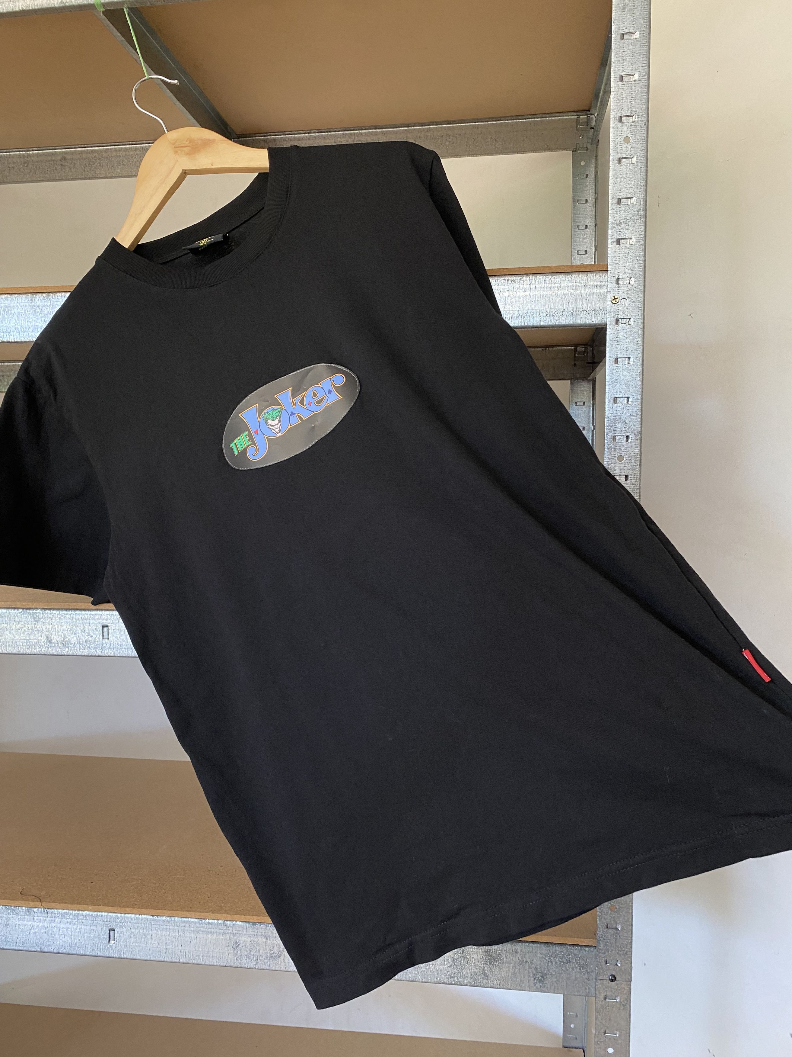 Cartoon Network The Joker Vintage 2000s Batman Glowing Black Tee Size US M / EU 48-50 / 2 - 9 Thumbnail