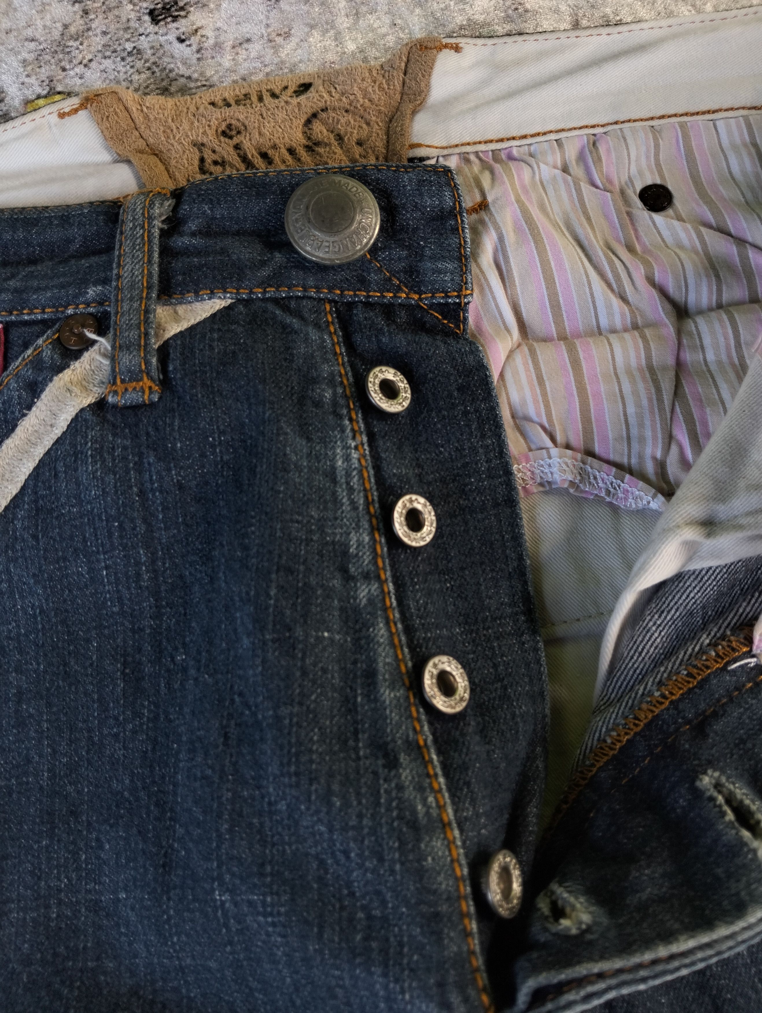 Evisu Evisu Paris Button Fly Red Line Selvedge Buckle Back Denim Size US 31 - 13 Thumbnail