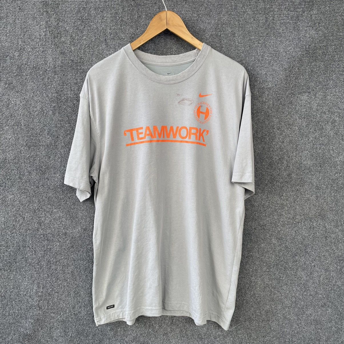 Nike × Vintage Vintage 2000s Nike Public School of Football Tee Size US L / EU 52-54 / 3 - 5 Thumbnail