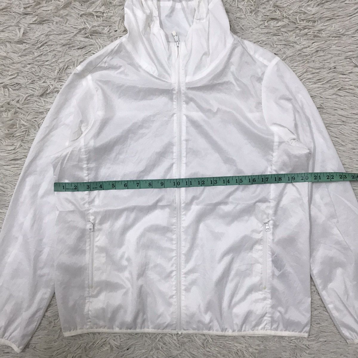 Uniqlo Uniqlo Running Windbreaker Jacket Hoodie Size S / US 4 / IT 40 - 9 Thumbnail
