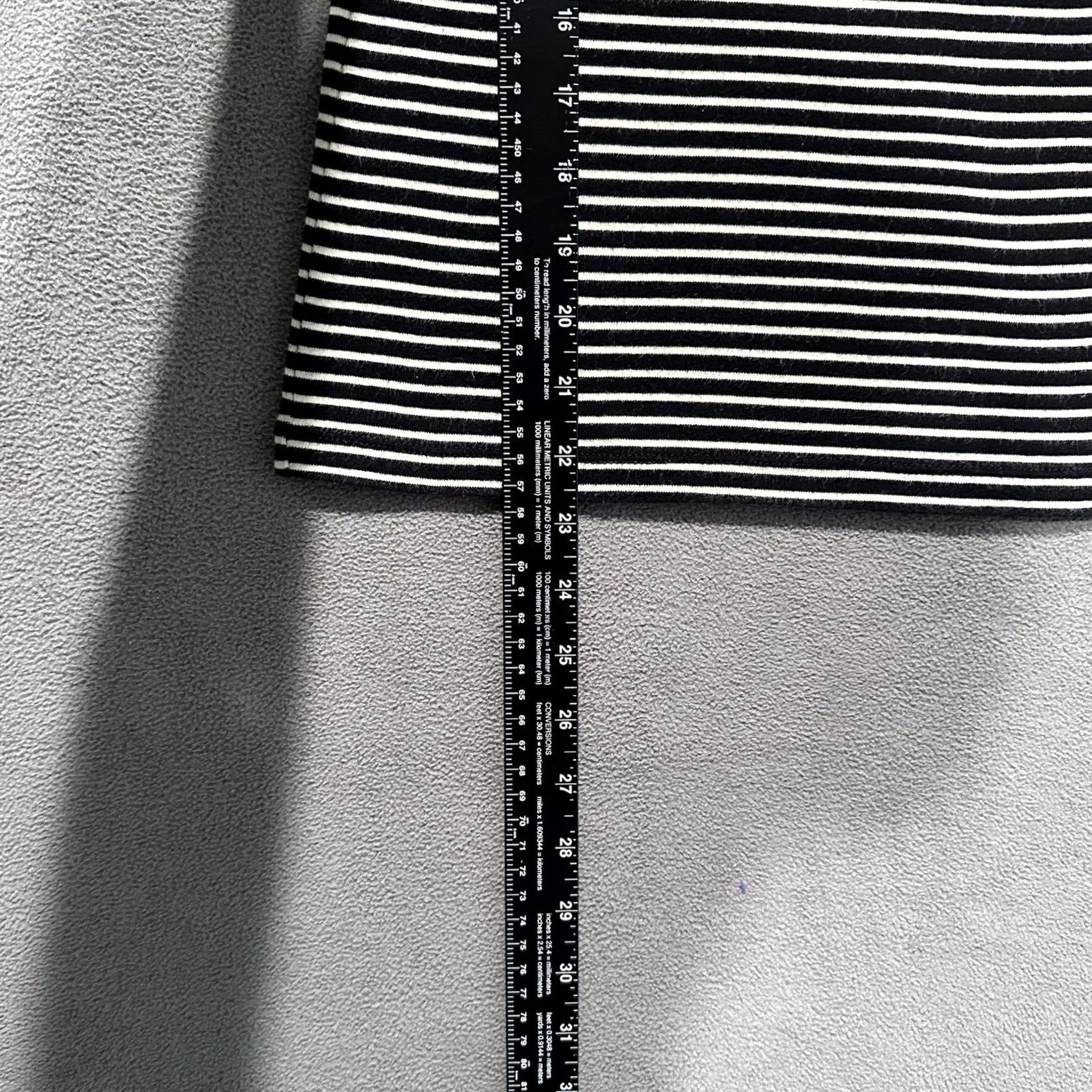 Vintage American Living Shirt Womens Large Black/Ivory Striped Square Neck 3/4 Sleeve Size L / US 10 / IT 46 - 7 Thumbnail