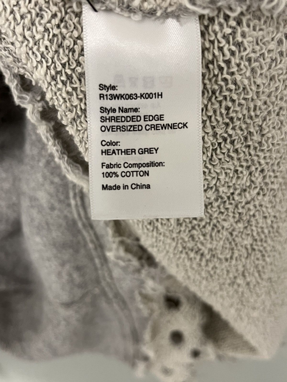 R13 SHREDDED EDGE OVERSIZED CREWNECK. Size M / US 6-8 / IT 42-44 - 8 Thumbnail
