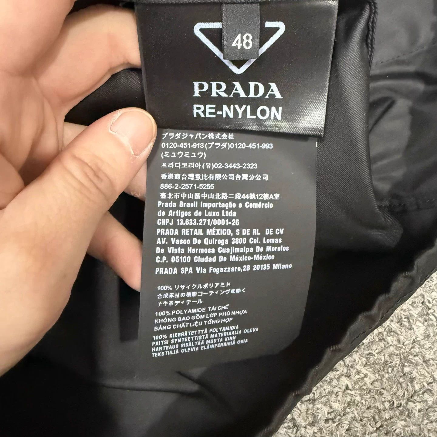 Prada Prada black triangle logo jacket 48 unused with tags Size US M / EU 48-50 / 2 - 4 Thumbnail