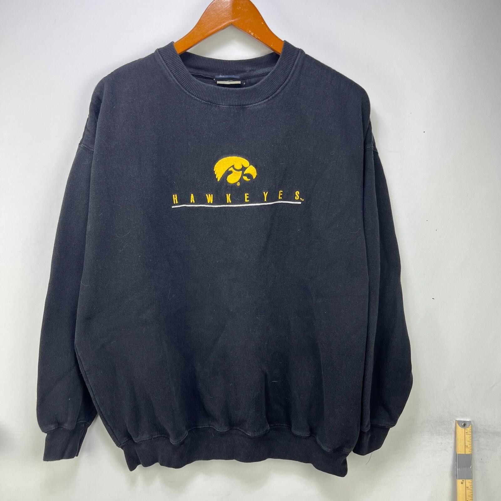 Other Vintage Iowa Hawkeyes Embroidered Faded Black Sweatshirt 2XL Size ONE SIZE - 1 Thumbnail