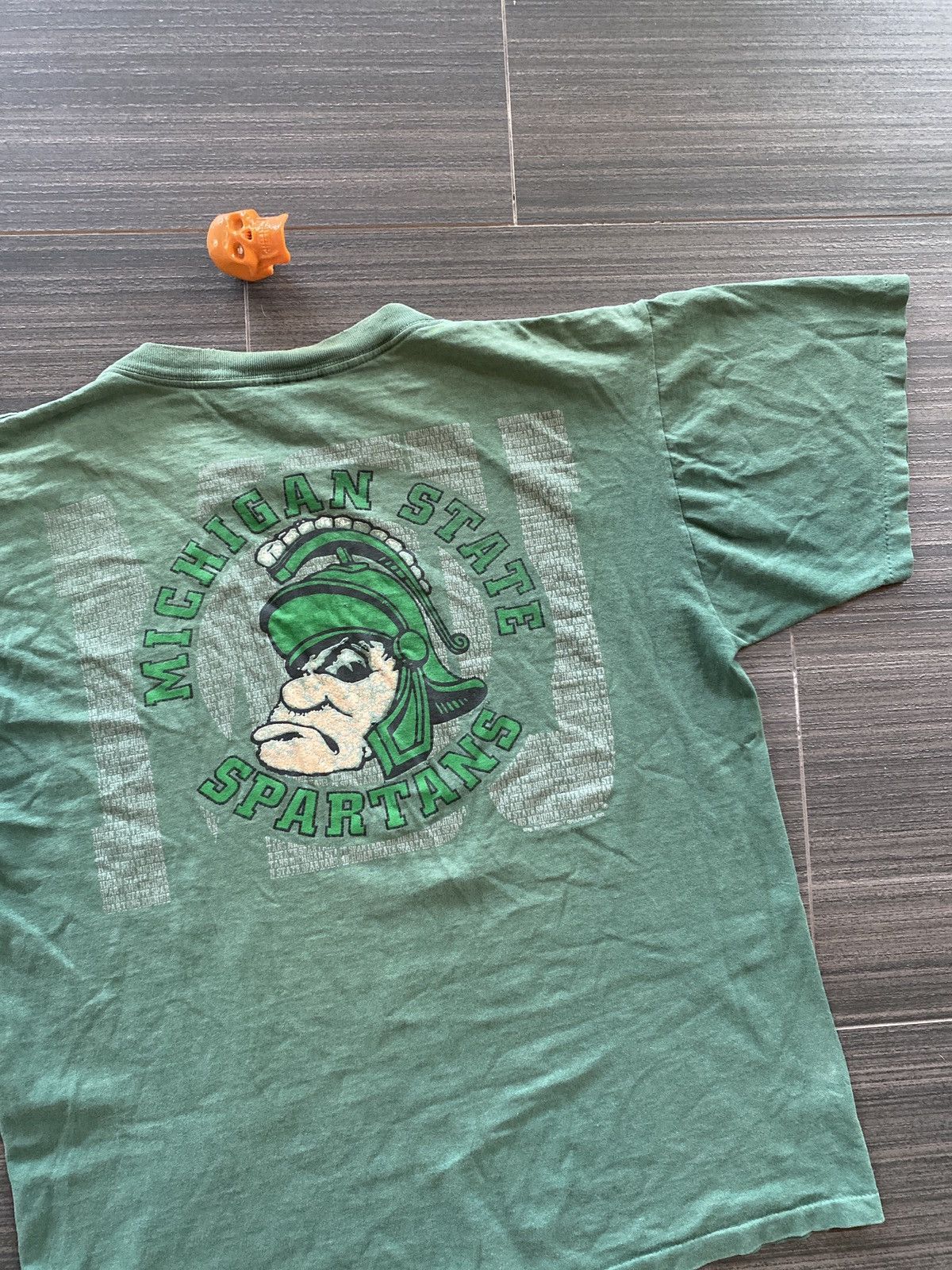 Vintage 90s Michigan State worn faded shirt L Size US L / EU 52-54 / 3 - 3 Thumbnail