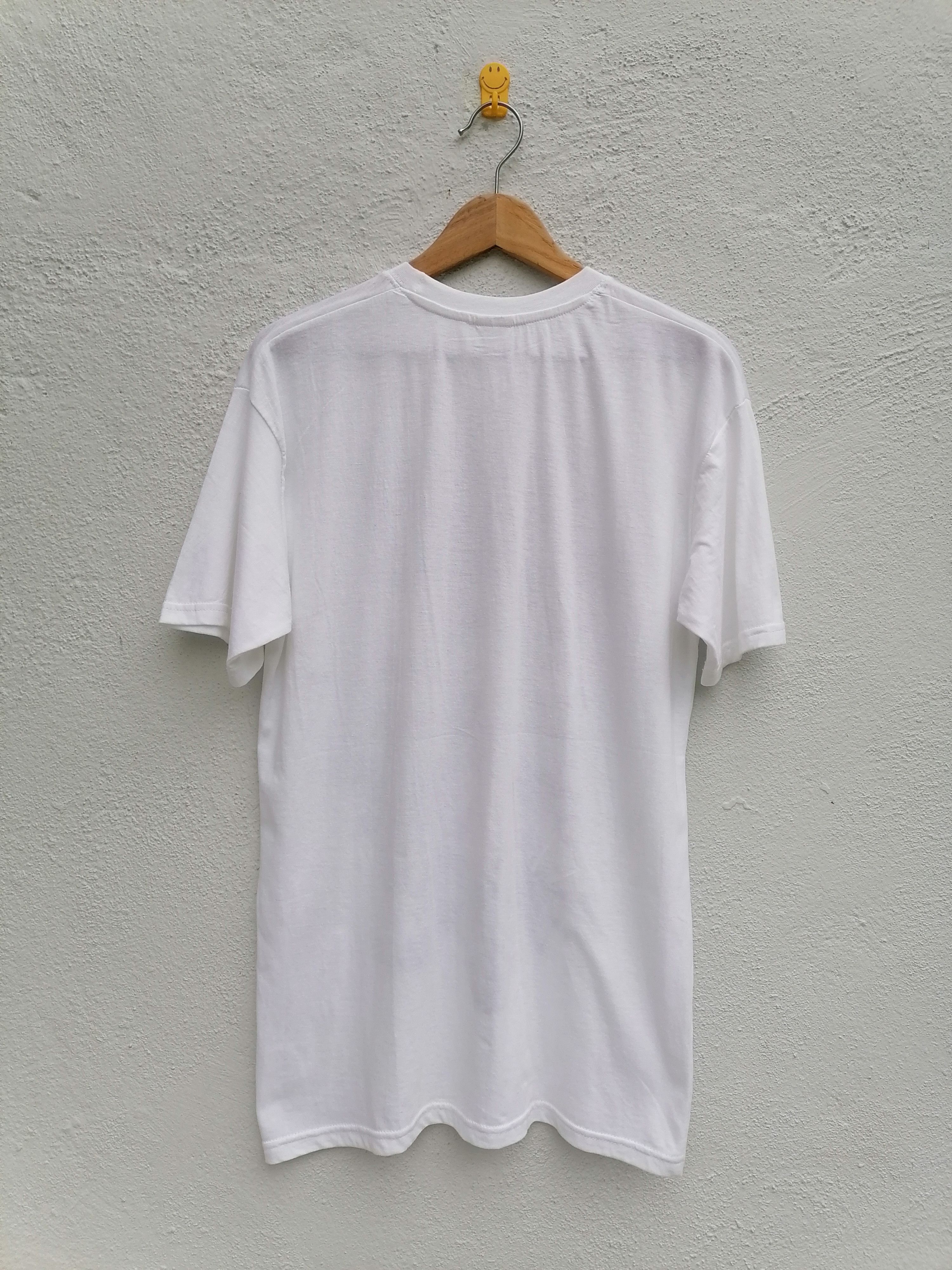 Anime Vintage Neon Genesis Evangelion 2007 Anime Manga Tee Size US M / EU 48-50 / 2 - 5 Thumbnail
