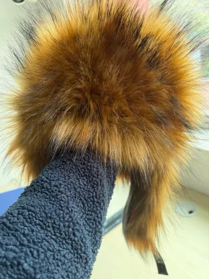 Japanese Brand Real Fur Ushanka Winter Russian Natural Hat Size ONE SIZE - 1 Thumbnail
