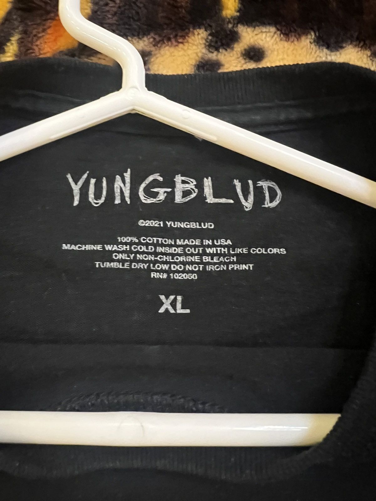 Rap Tees Yungblud “Nobody Loves Me” Grunge Style Tee Size US XL / EU 56 / 4 - 7 Thumbnail