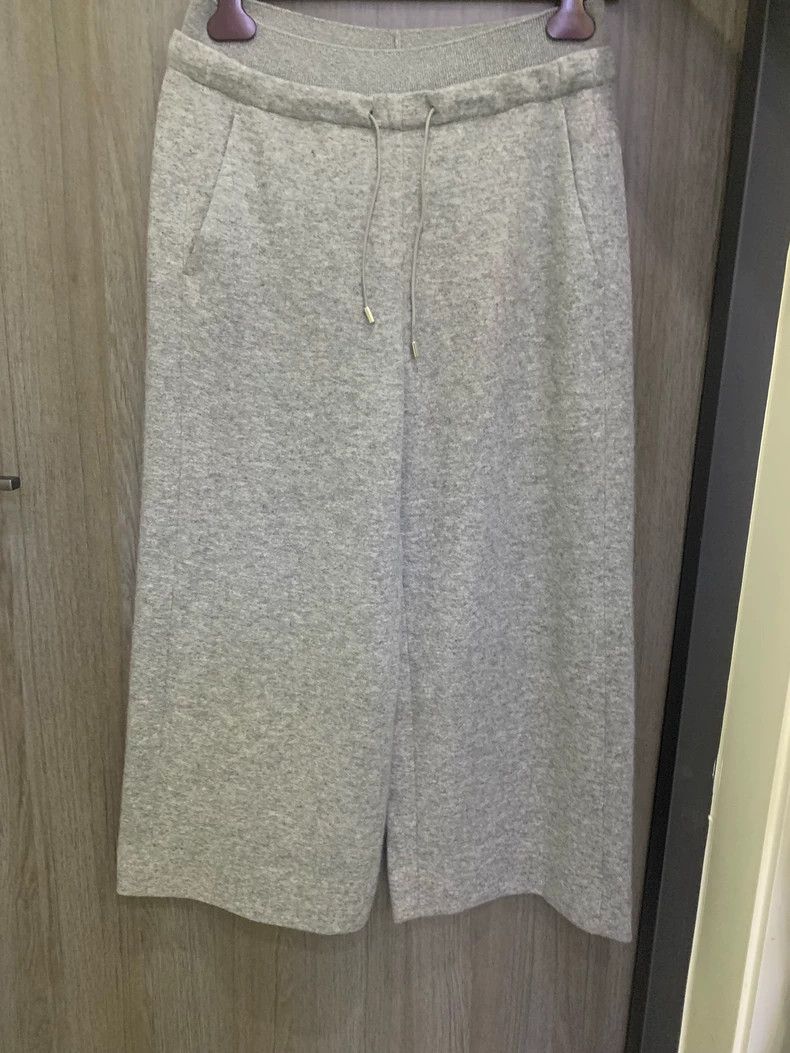 Loro Piana LORO PIANA Classic grey cashmere straight leg trousers Size 26" / US 2 / IT 38 - 1 Thumbnail
