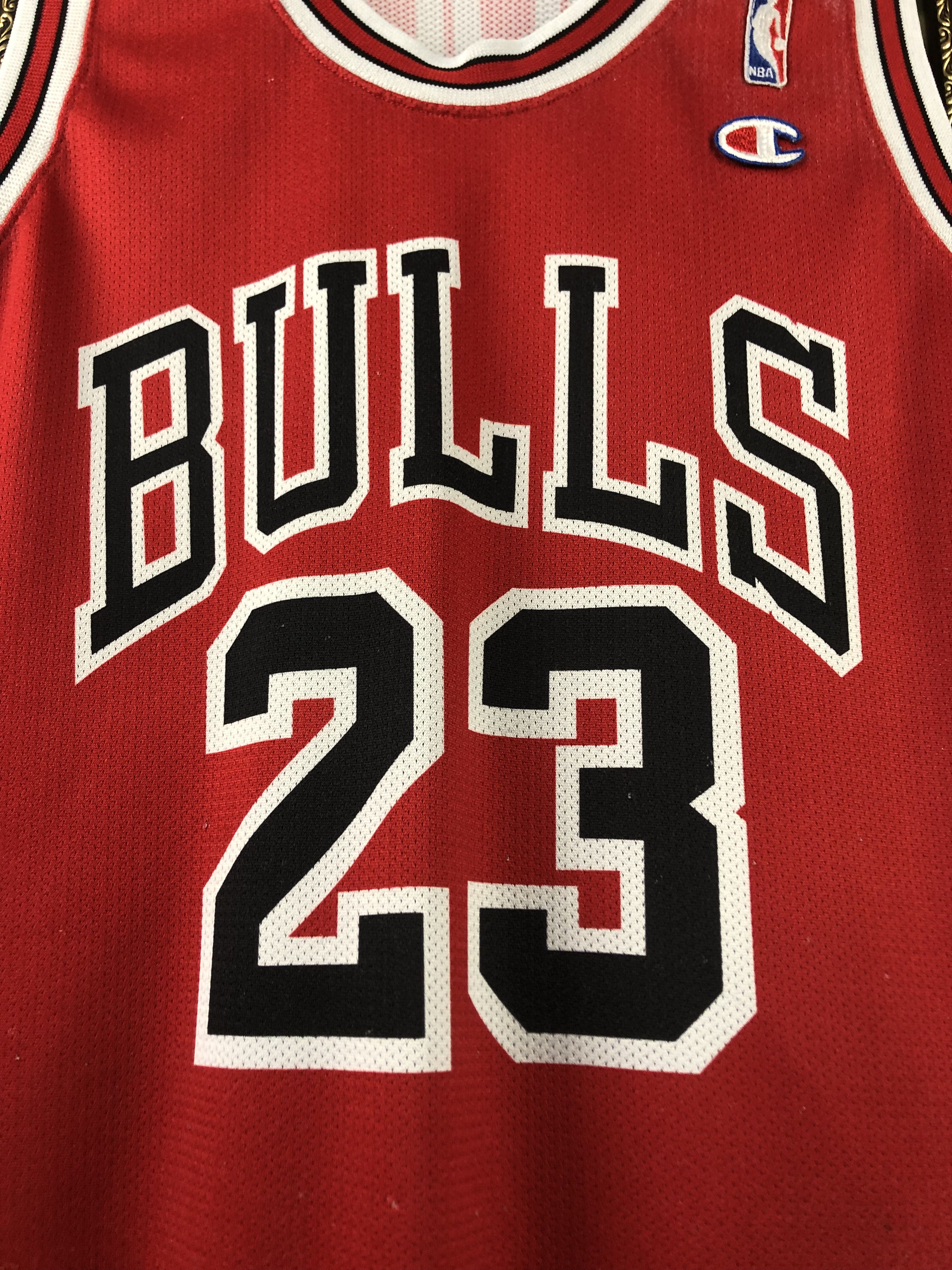 Champion Vintage 90's Champion Chicago Bulls Jordan Jersey Shirt Size US L / EU 52-54 / 3 - 6 Thumbnail