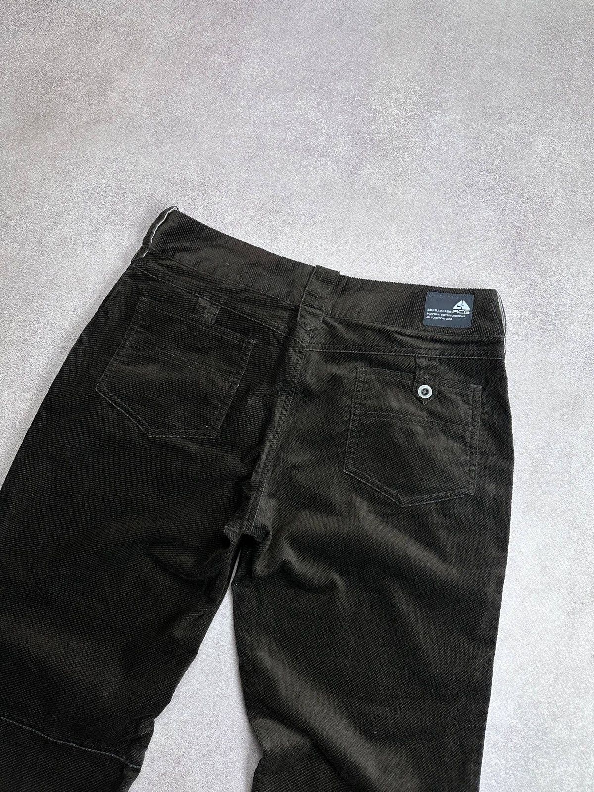 Nike ACG Vintage Nike ACG Brown Cargo Y2K Pants Corduroy 32 Size US 32 / EU 48 - 7 Thumbnail