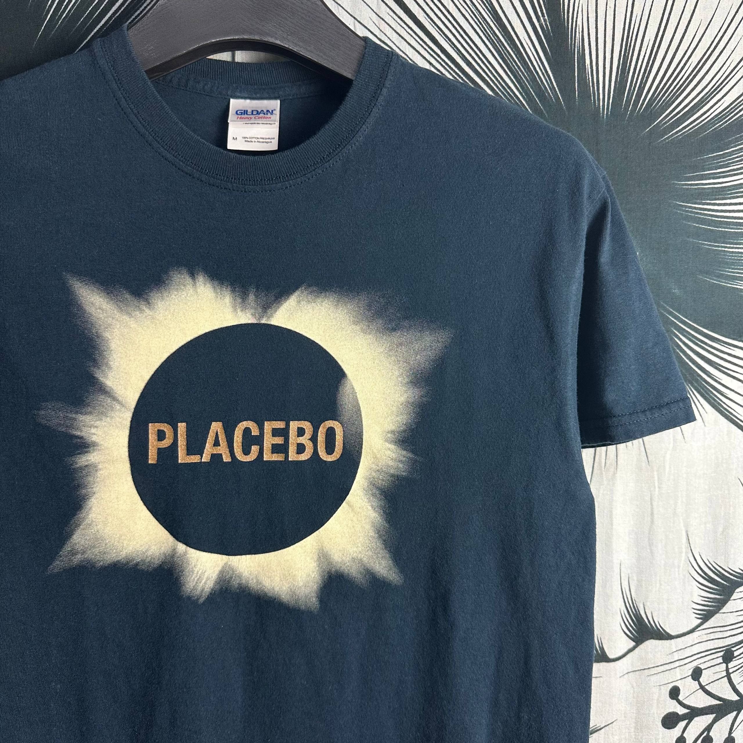 Band Tees Vintage Placebo Battle For The Sun Album 2009 Band T-Shirt Size US M / EU 48-50 / 2 - 2 Thumbnail