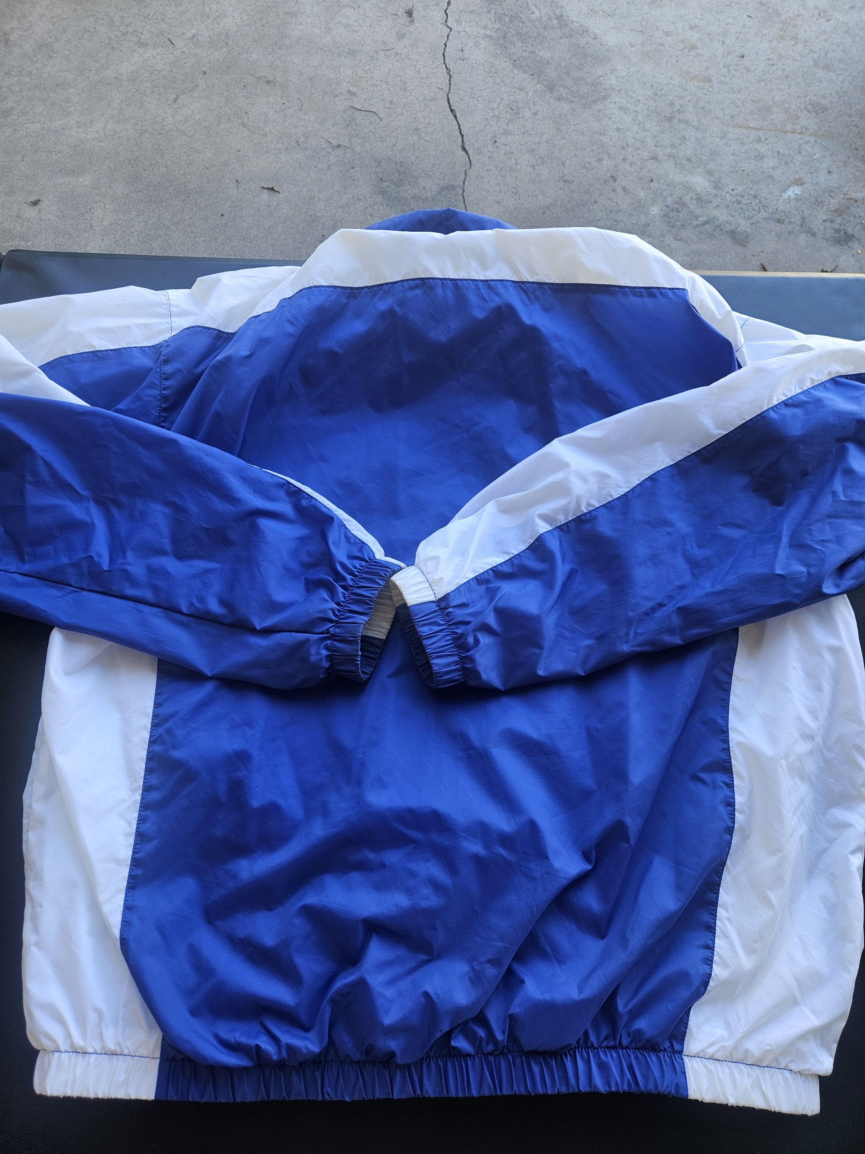 Asics Asics Full Zip-Up Vintage Windbreaker Size US XL / EU 56 / 4 - 6 Thumbnail