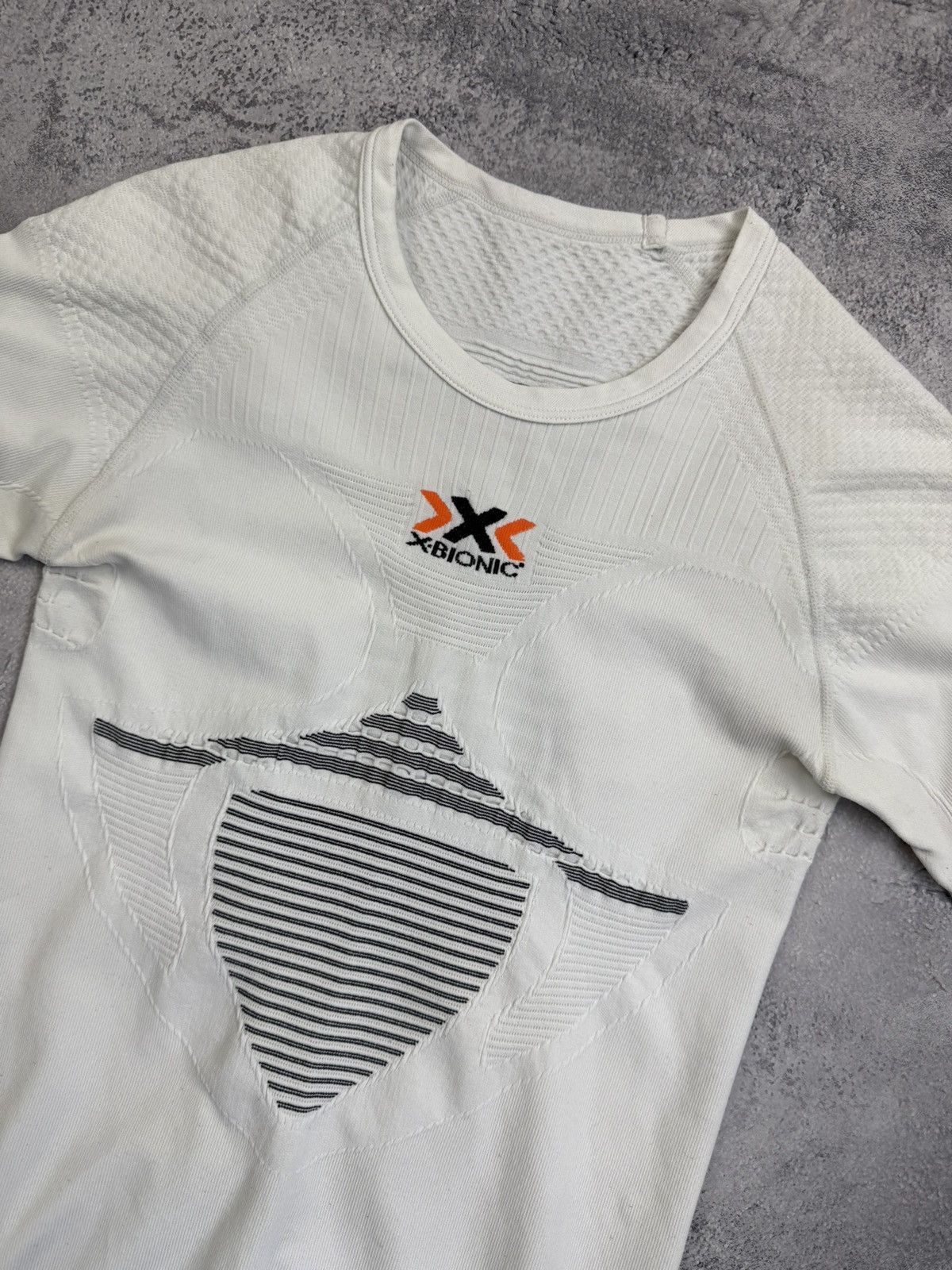 Sports Specialties X-Bionic Thermal Compression T-Shirt White Tee Size L-XL Size L / US 10 / IT 46 - 7 Thumbnail