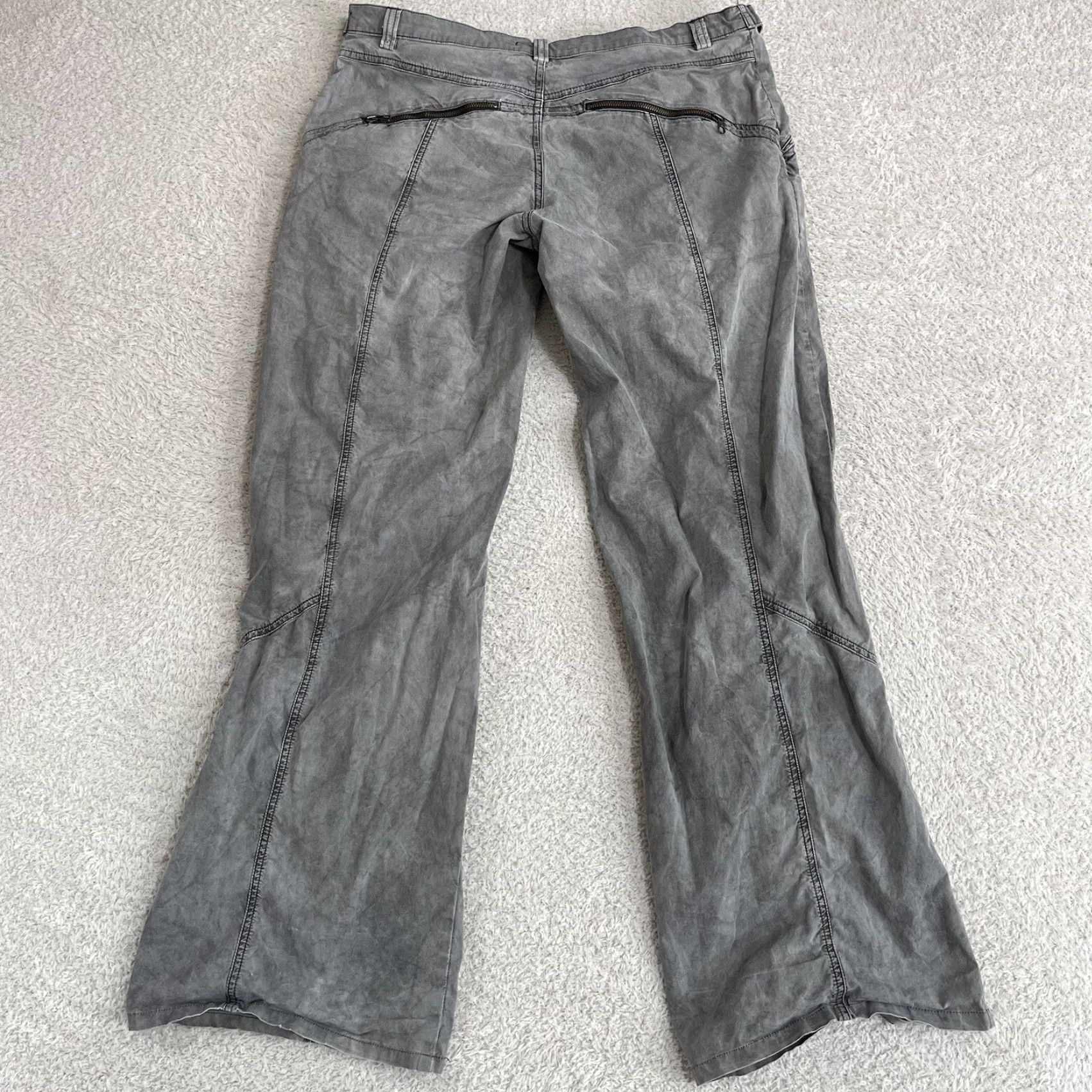 Versace Jeans Couture VINTAGE Versace Jeans Couture Pants Women's 32x31 Gray Baggy Rave Y2K Italy Goth 90s VTG Size 24" / US 00 / IT 34 - 2 Thumbnail