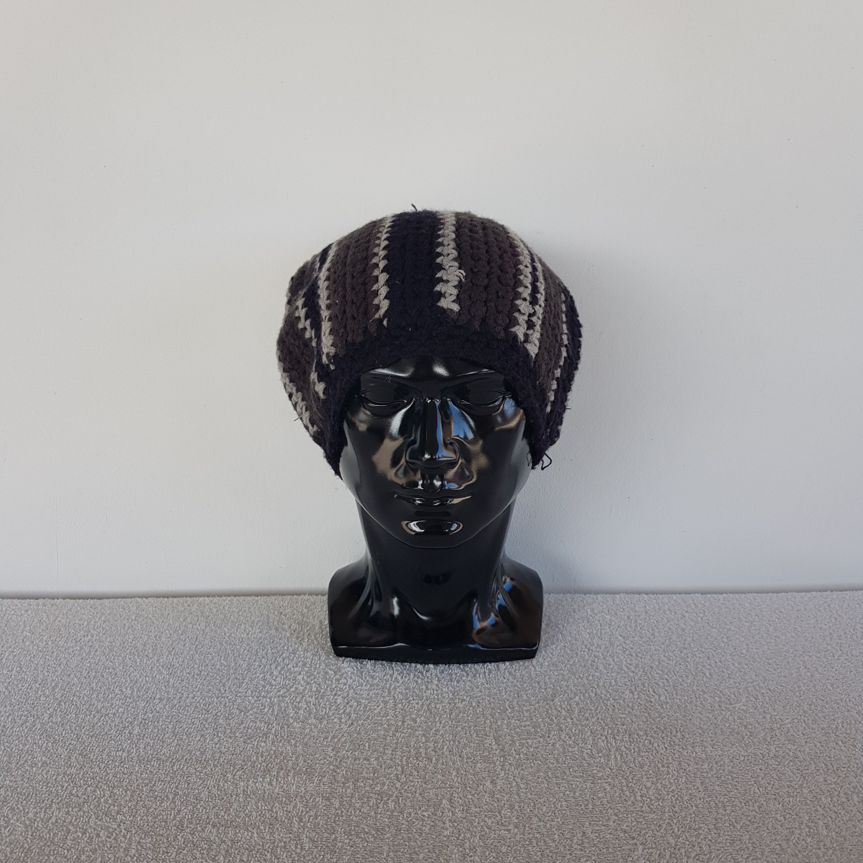 Japanese Brand Vintage Japanese Beanie Giant Crochet Isle Snow Caps Hats. Size ONE SIZE - 2 Thumbnail
