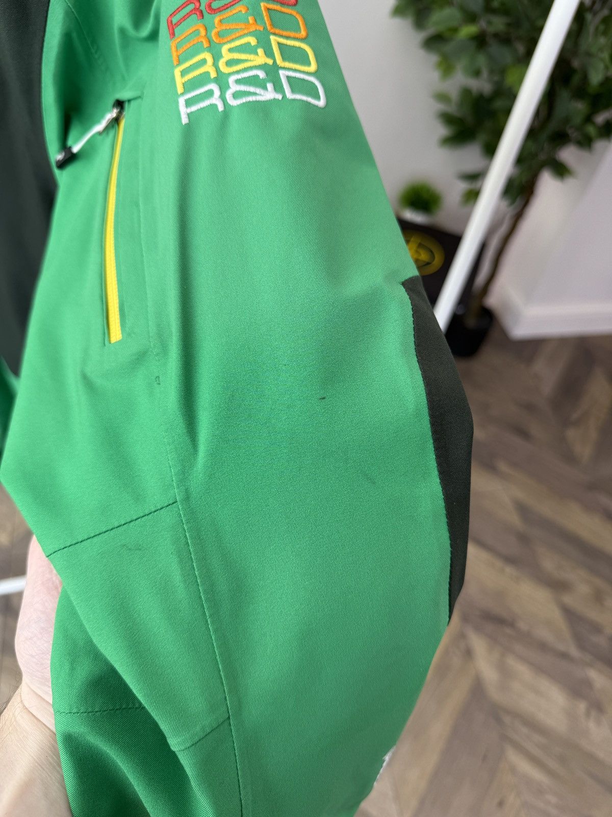 Peak Performance Vintage Peak Performance R&D NAVIG Jacket Gore-Tex RECCO Ski Size US L / EU 52-54 / 3 - 16 Thumbnail