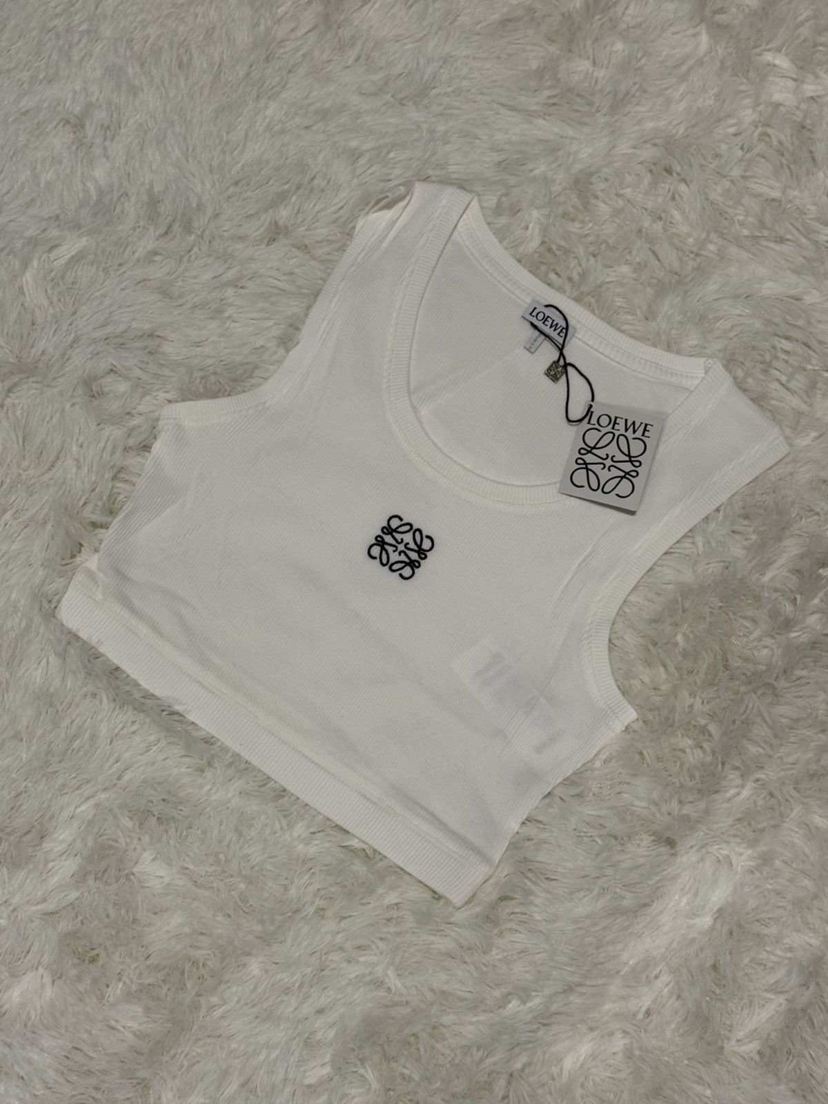 Loewe Loewe white crop top Size S / US 4 / IT 40 - 1 Thumbnail