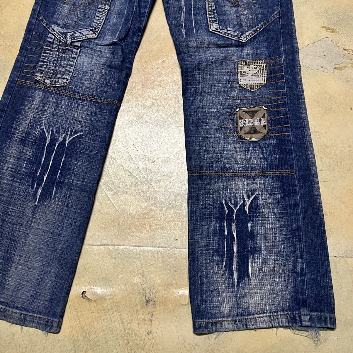 Japanese Brand Japanese Brand Multipockets Distressed Style Denim Jeans Size US 35 - 5 Thumbnail