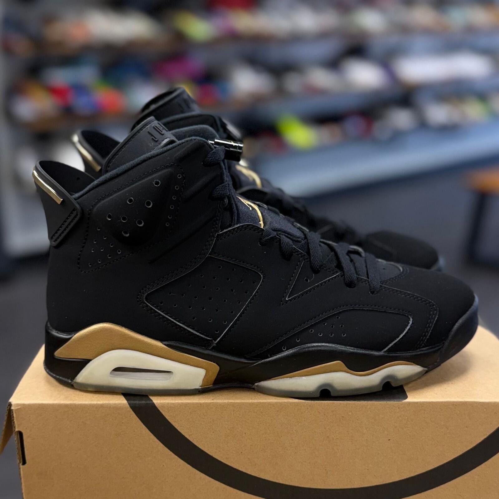 Jordan Brand Jordan 6 Retro DMP (2020) - Preowned Size US 10 / IT 40 - 1 Thumbnail